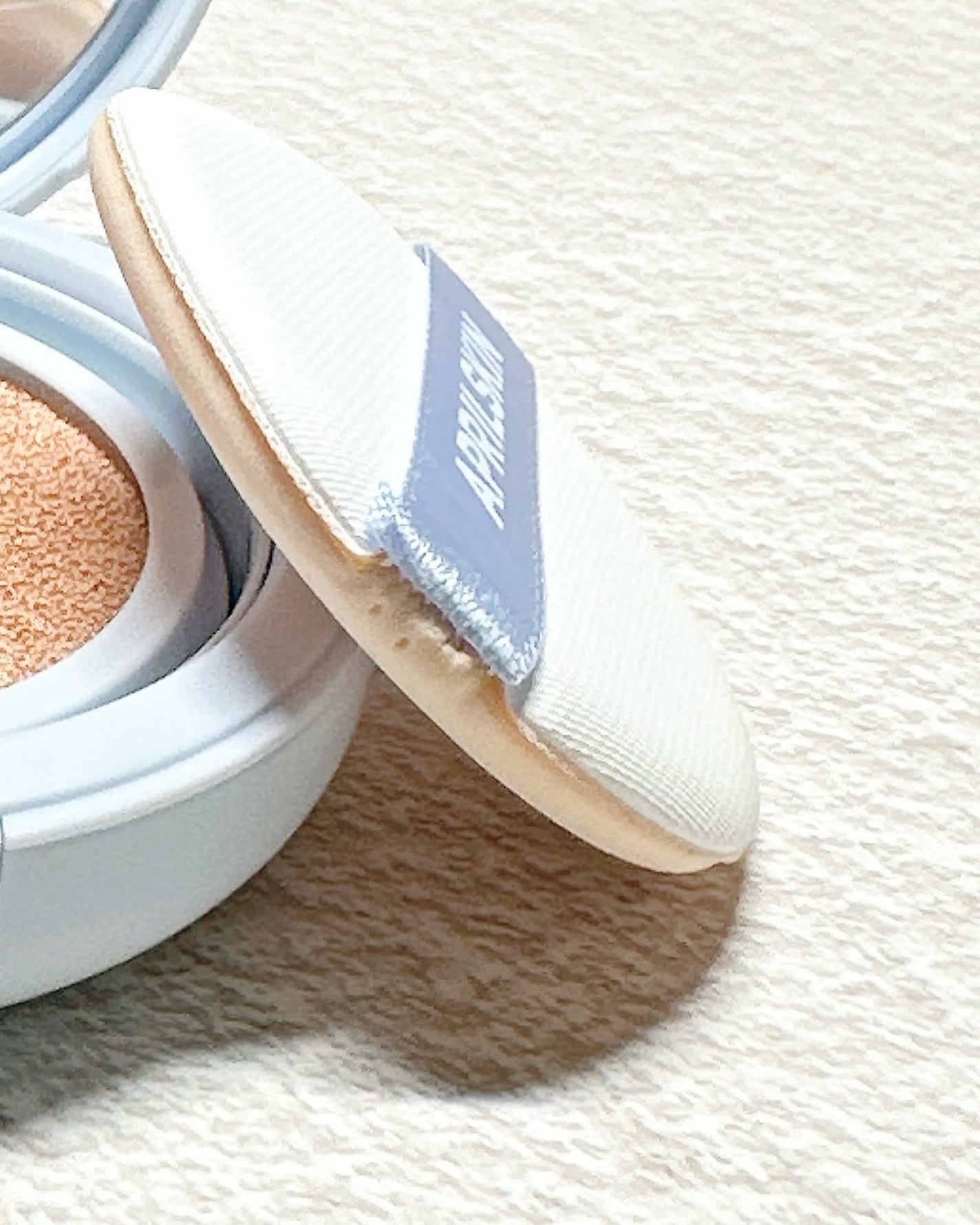 グロー マットクッション/APRILSKIN/クッションファンデーションを使ったクチコミ(5枚目)