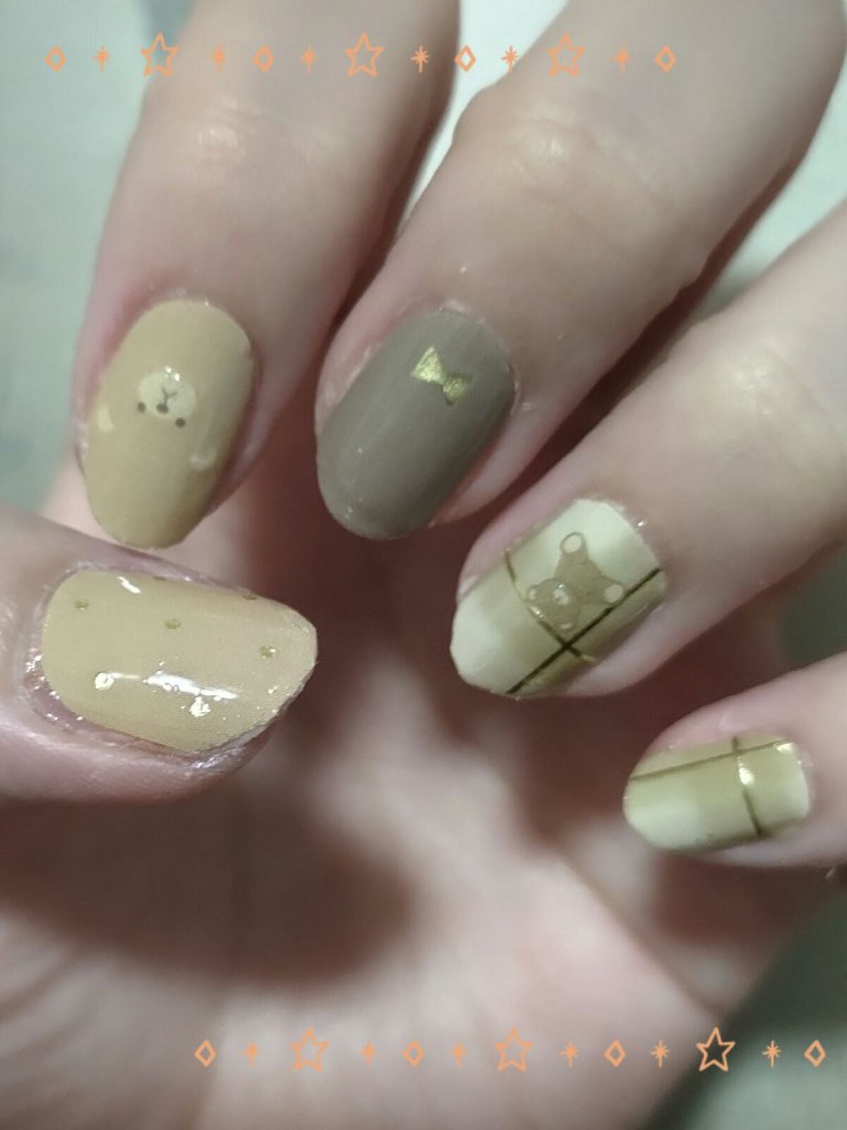 しろうさぎ on LIPS 「#ネイルシール#秋ネイル明日お出かけだからネイルシールでくまち..」(1枚目)