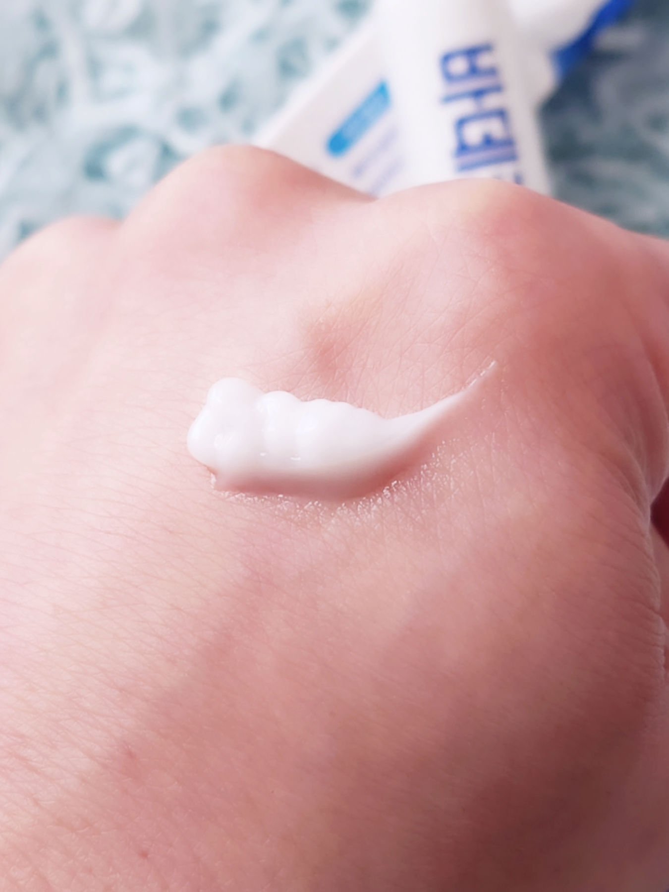 バデカシルプラスP/23years old/フェイスクリームを使ったクチコミ（3枚目）