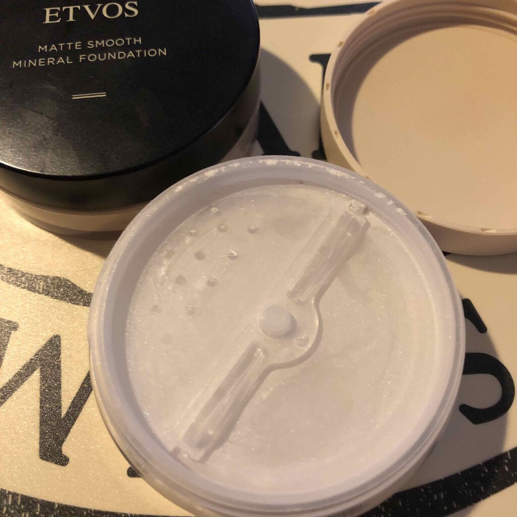 マットスムースミネラルファンデーション #30/エトヴォス/パウダーファンデーションを使ったクチコミ（2枚目）