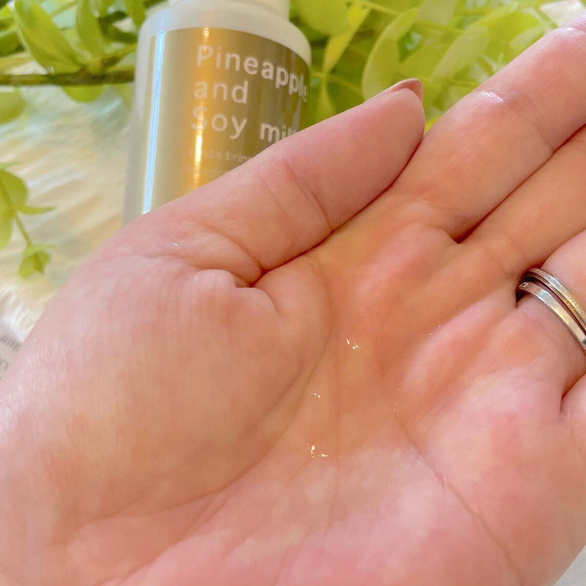 パイナップル豆乳ローションプレミアム/鈴木ハーブ研究所/ボディローションを使ったクチコミ（2枚目）