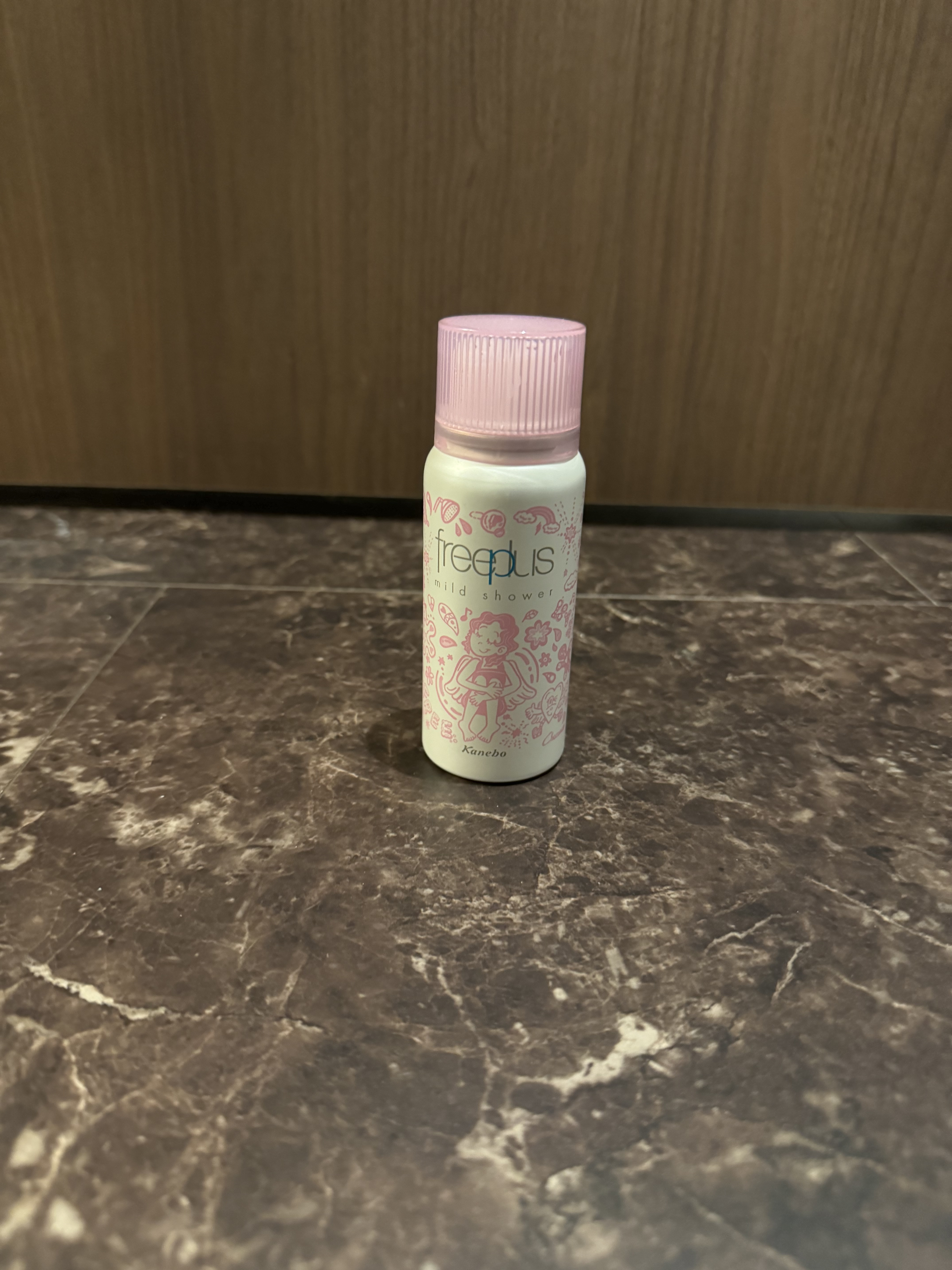 フリープラス マイルドシャワー 限定コラボデザイン(50g ミニ)/フリープラス/ミスト状化粧水を使ったクチコミ（1枚目）