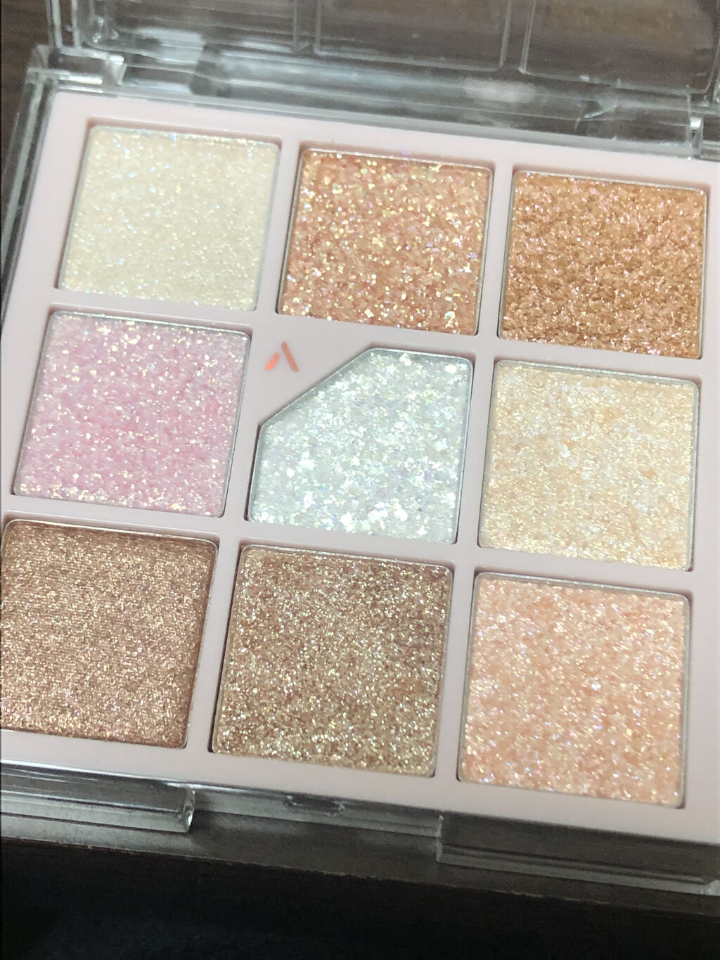 グリッターペディアアイパレット/unleashia/アイシャドウパレットを使ったクチコミ（1枚目）