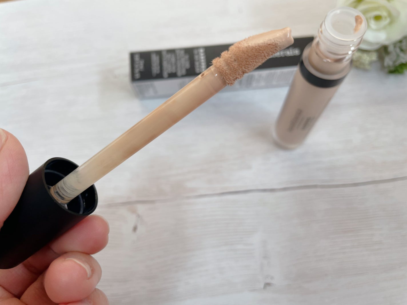 ベアプロ 16HR オールオーバー コンシーラー SPF25(PA+++)/bareMinerals/リキッドコンシーラーを使ったクチコミ(2枚目)