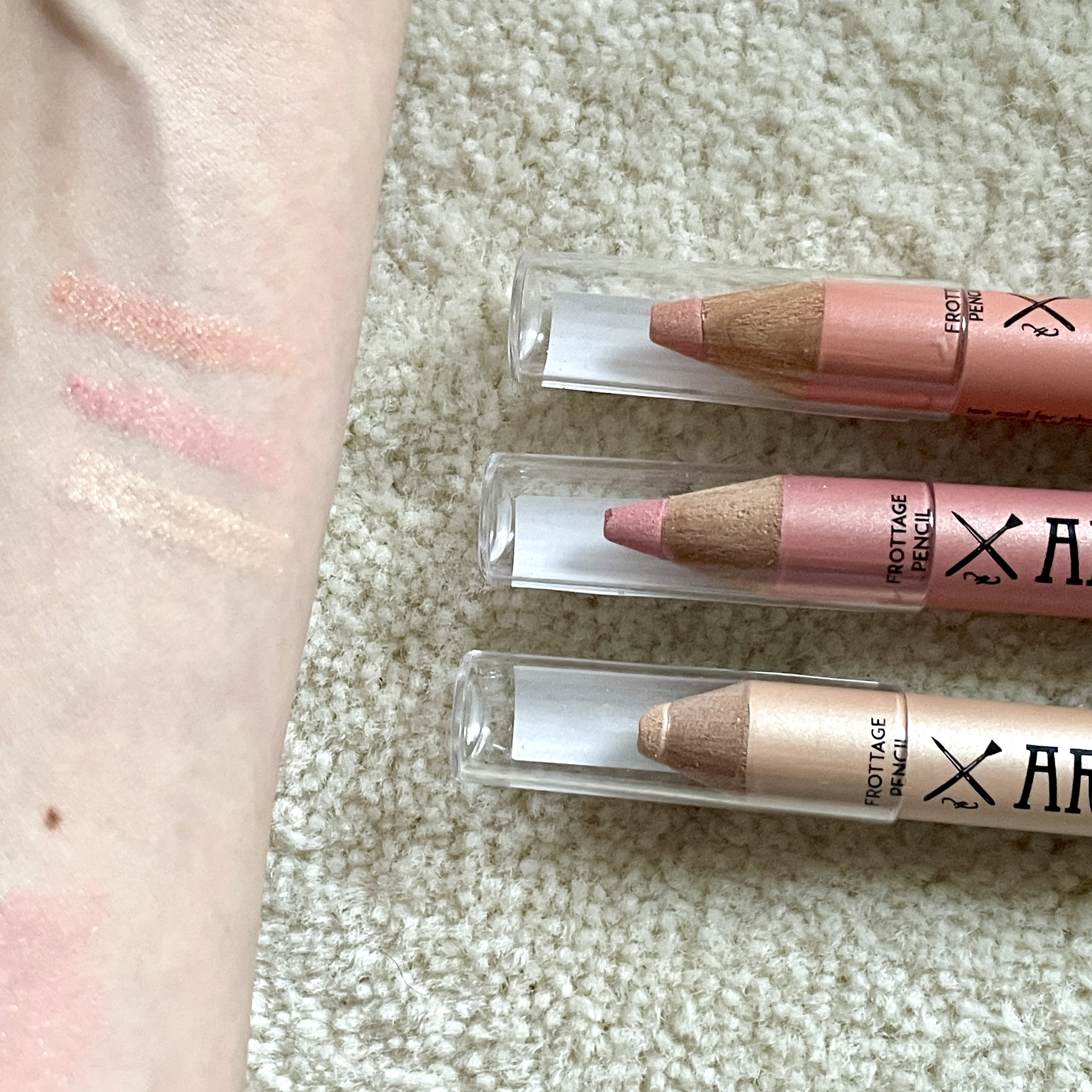 アートクラス フロッタージュペンシル/too cool for school/スティックアイシャドウを使ったクチコミ（3枚目）