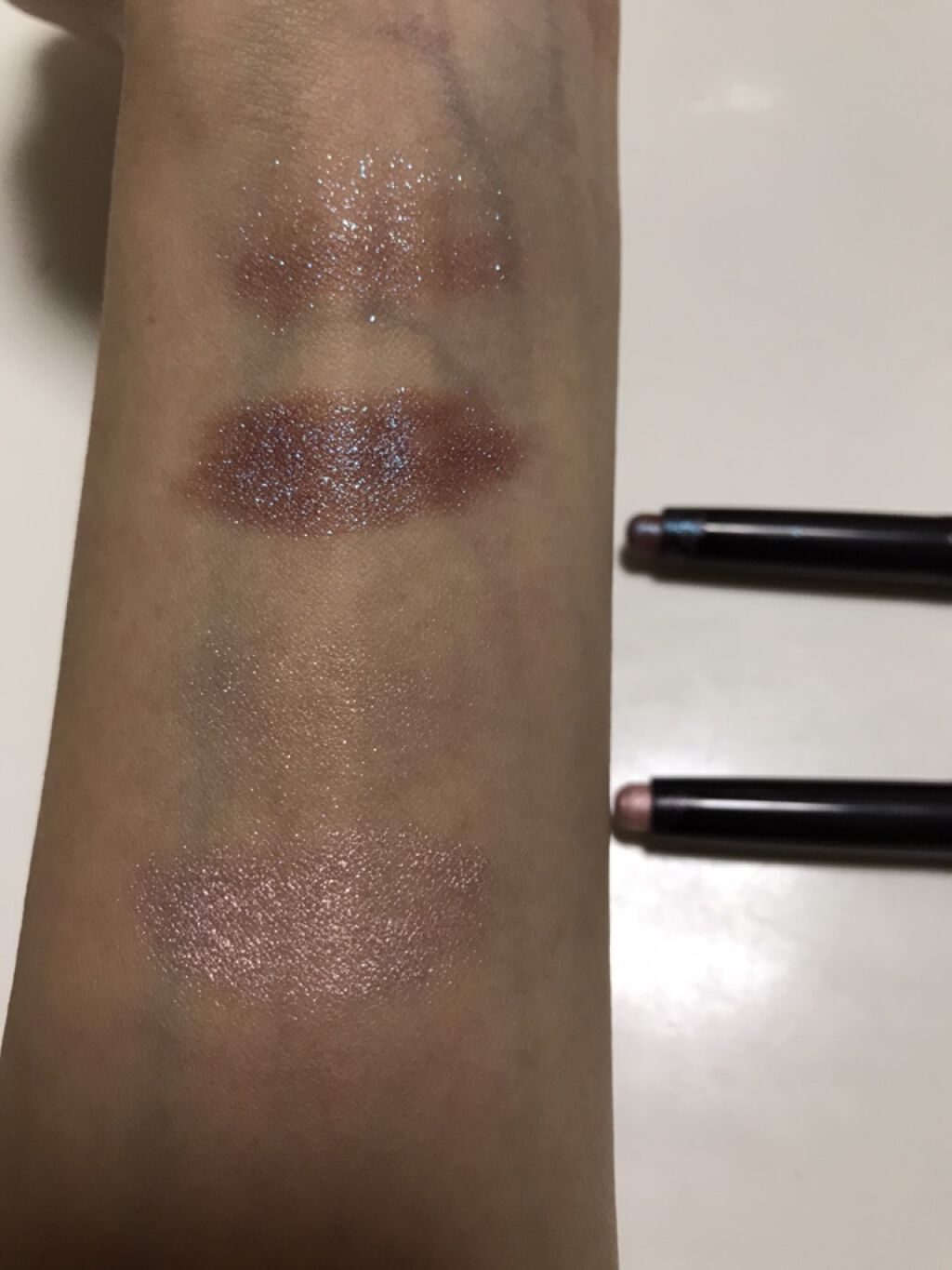 キャビアスティック アイカラー/ローラ メルシエ/スティックアイシャドウを使ったクチコミ（2枚目）