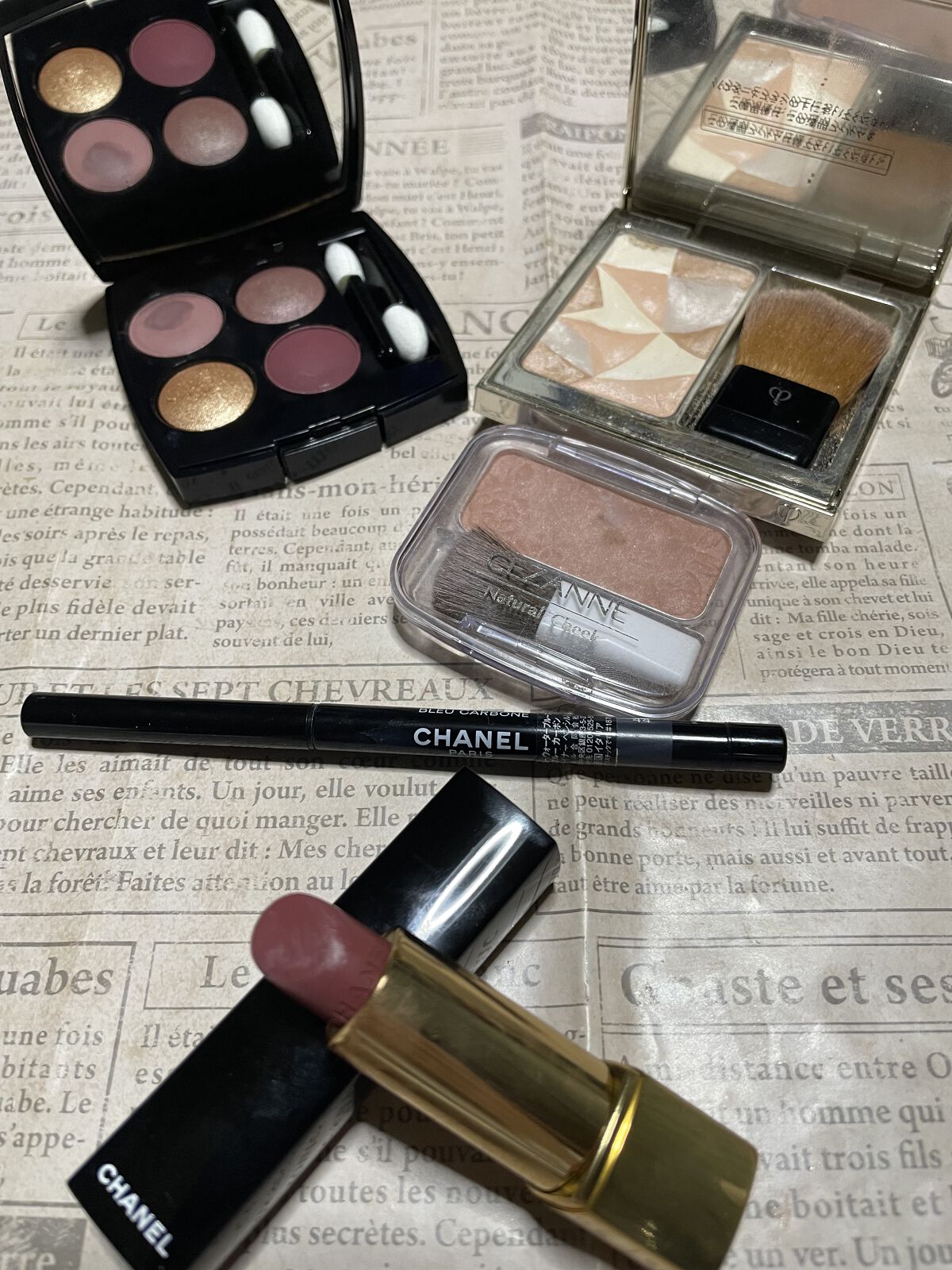 レ キャトル オンブル/CHANEL/アイシャドウパレットを使ったクチコミ（1枚目）