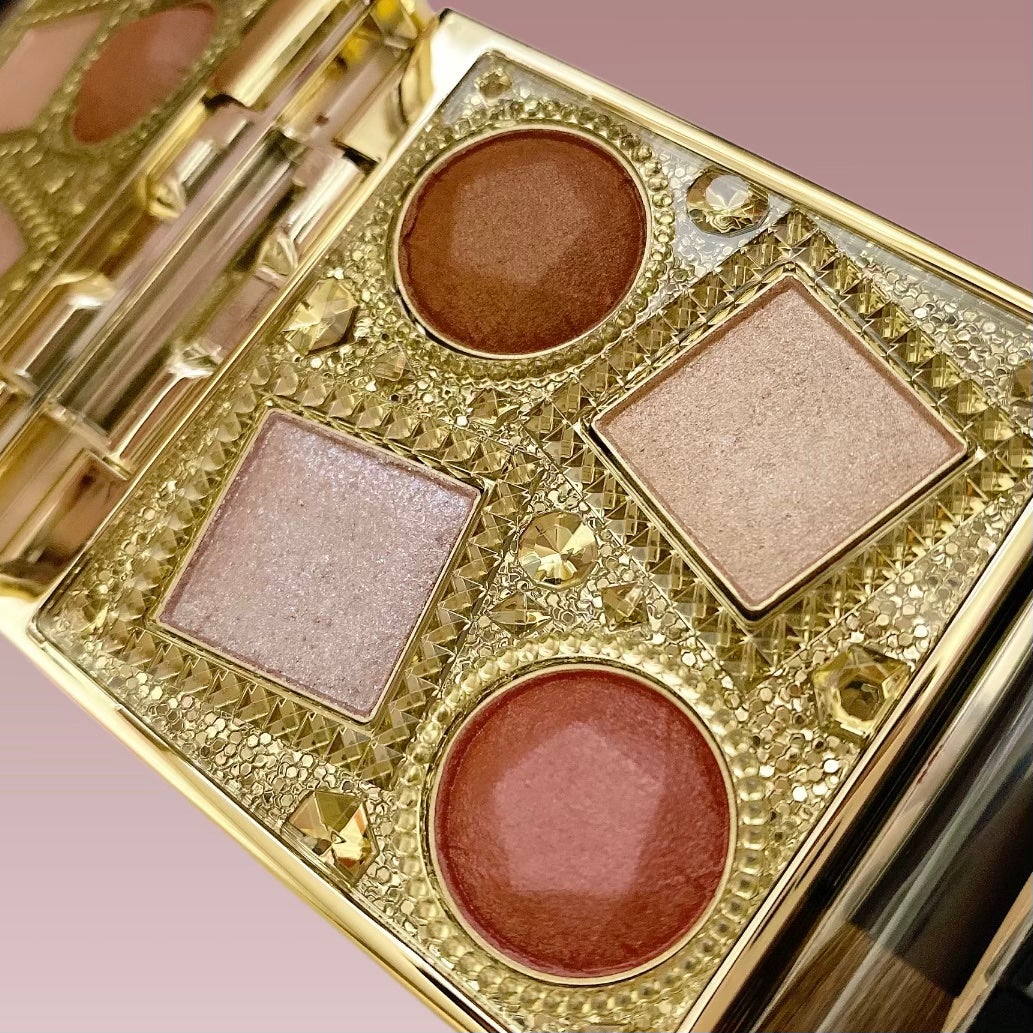 エレガンス ヌーヴェル アイズ/Elégance/アイシャドウパレットを使ったクチコミ(4枚目)