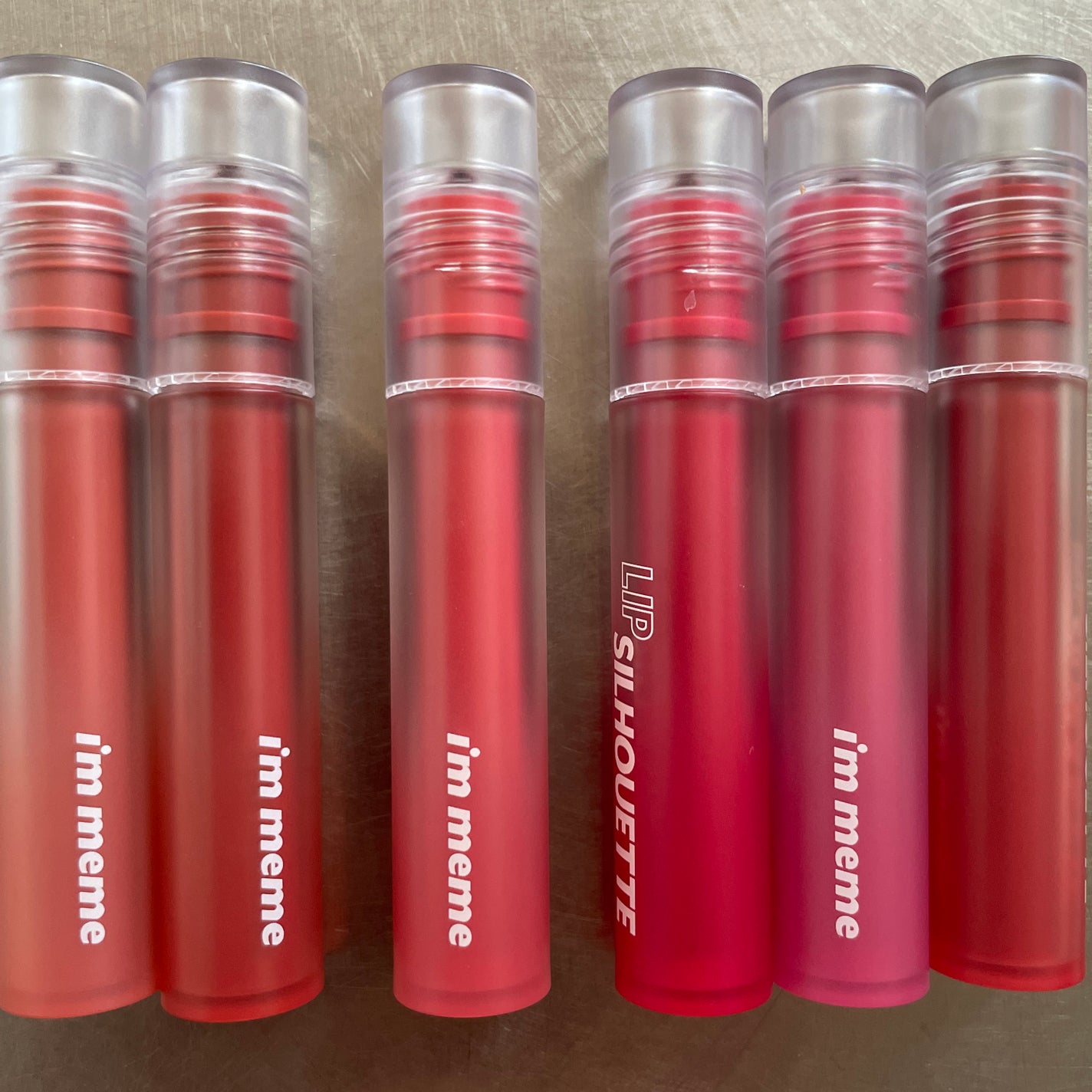 リップシルエットマットベルベットティント/i’m meme/リップティントを使ったクチコミ(1枚目)