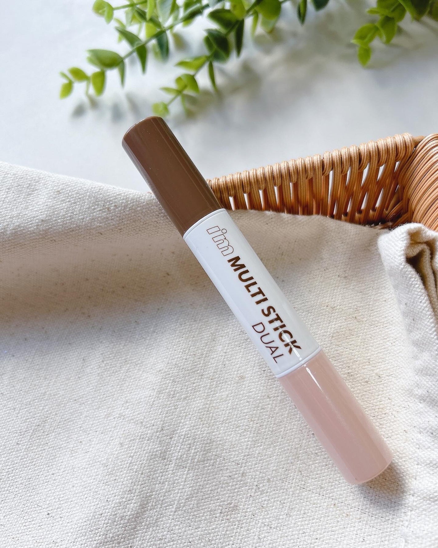 アイムマルチスティック デュアル/i’m meme/シェーディングを使ったクチコミ(1枚目)