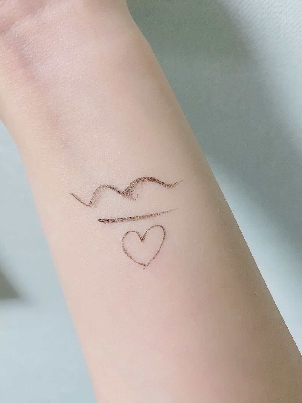 1DAY TATTOO プロキャスト ザ・アイライナー 05 モーヴブラウン/K-パレット/リキッドアイライナーを使ったクチコミ（3枚目）