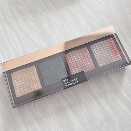 ソー フィアス! プリズマティック パレット 963 スライト フレックス/REVLON/アイシャドウパレットを使ったクチコミ(1枚目)