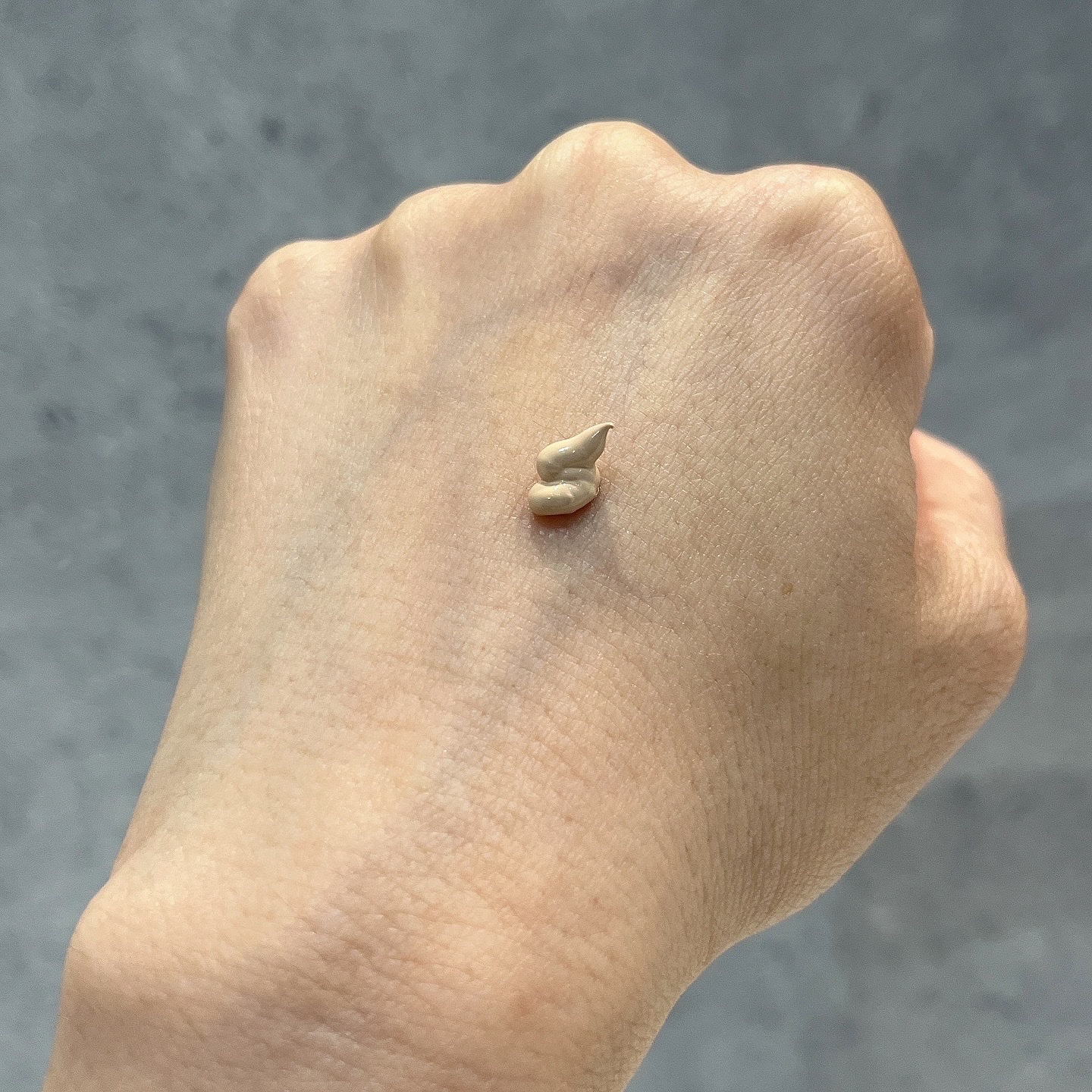 ビタウェアカバーファンデーション 30ml/ISAKNOX(イザノックス)/リキッドファンデーションを使ったクチコミ（3枚目）