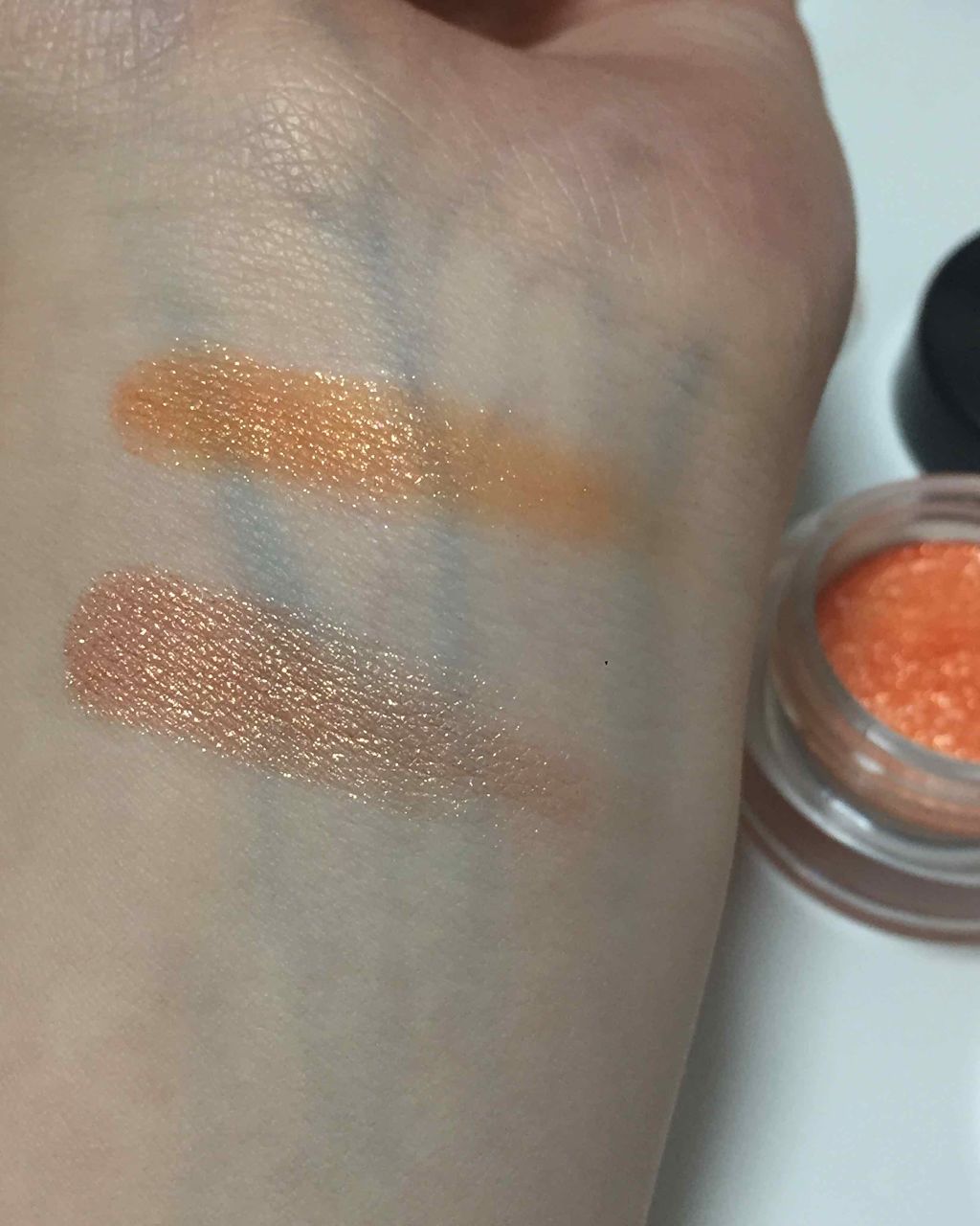 シャインフィックスアイズ/ARITAUM/単色アイシャドウを使ったクチコミ（2枚目）