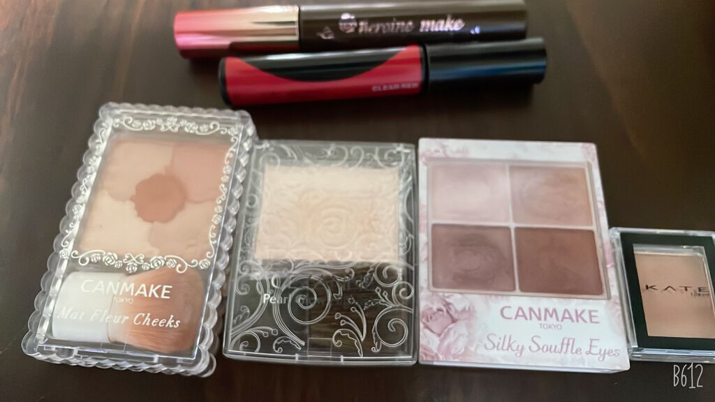 ケイト ザ アイカラー/KATE/単色アイシャドウを使ったクチコミ（3枚目）