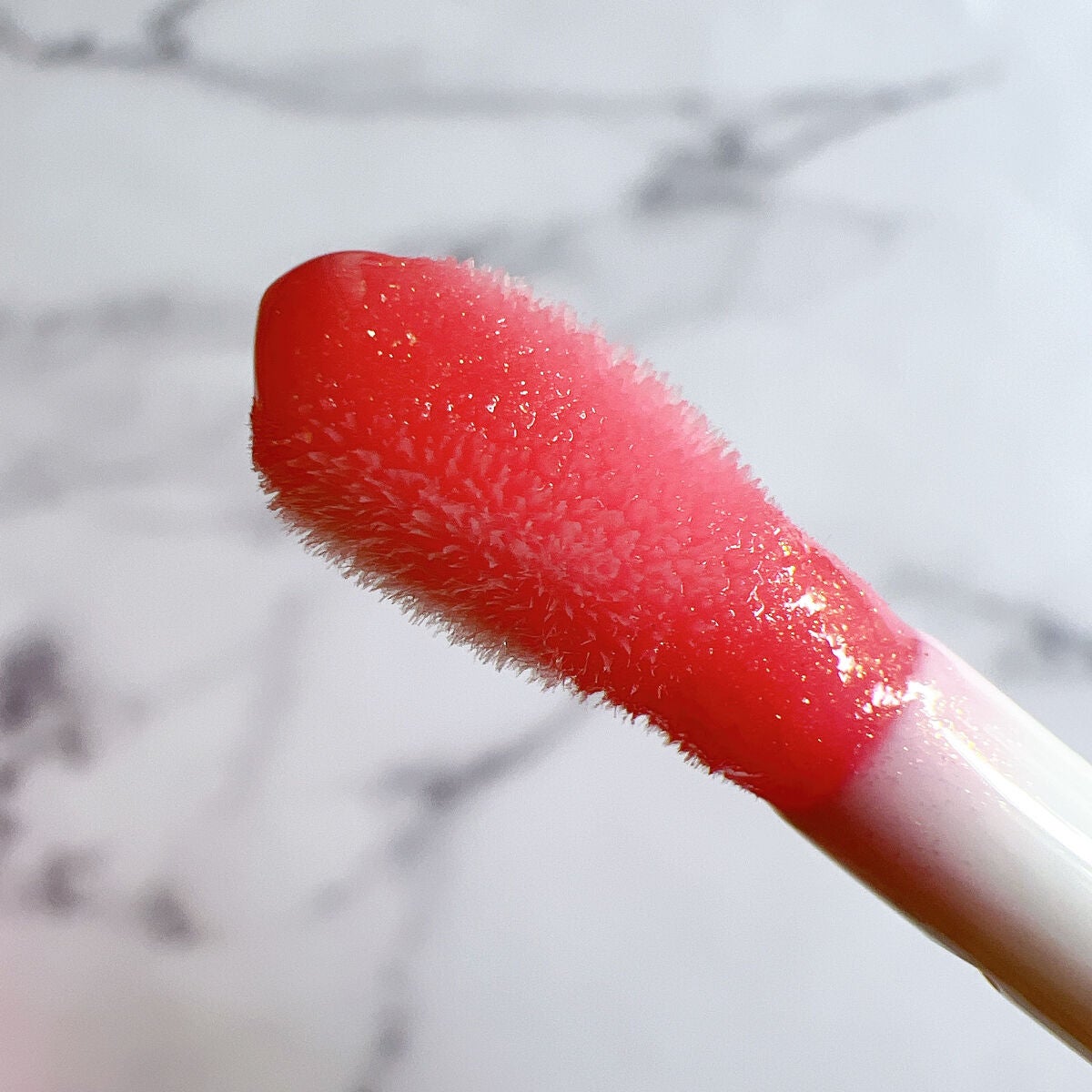 コンフォート リップオイル シマー/CLARINS/リップグロスを使ったクチコミ(2枚目)