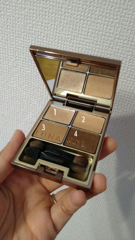 スキンモデリングアイズ/LUNASOL/アイシャドウパレットを使ったクチコミ(1枚目)