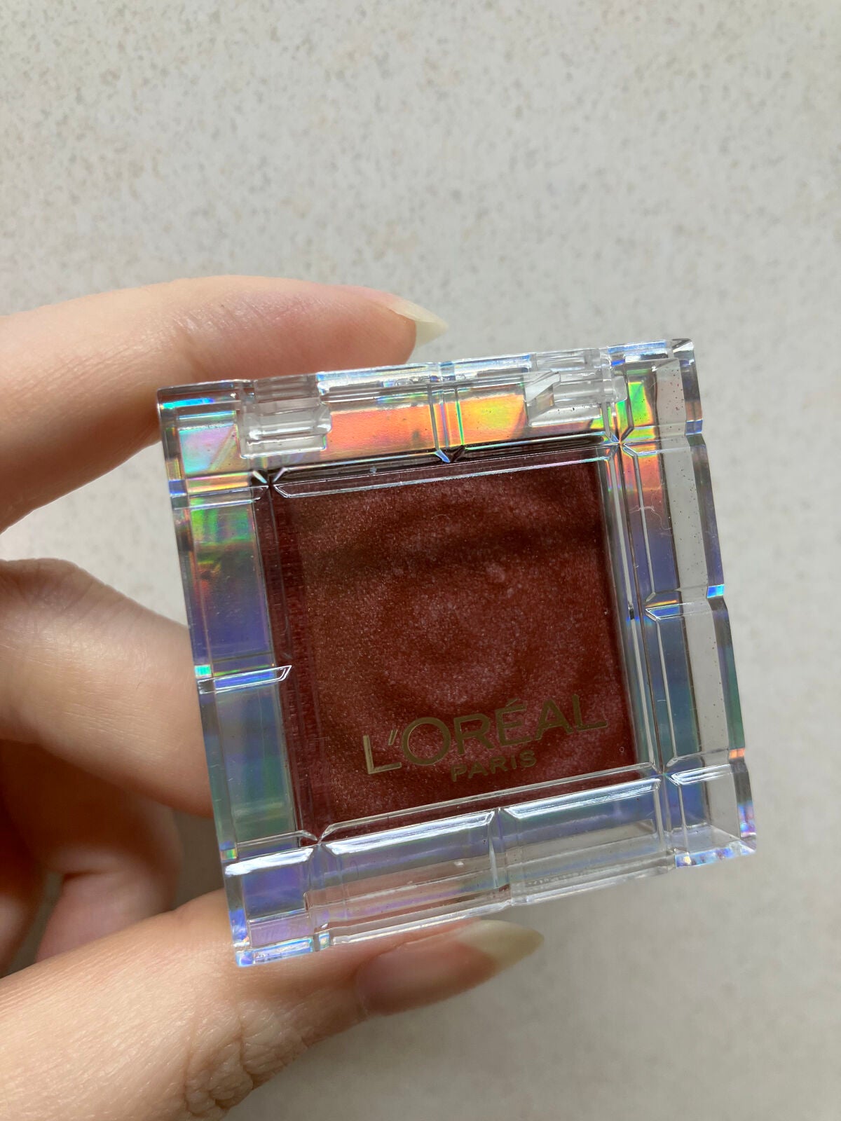 カラークイーン オイルシャドウ/ロレアル パリ/単色アイシャドウを使ったクチコミ(1枚目)