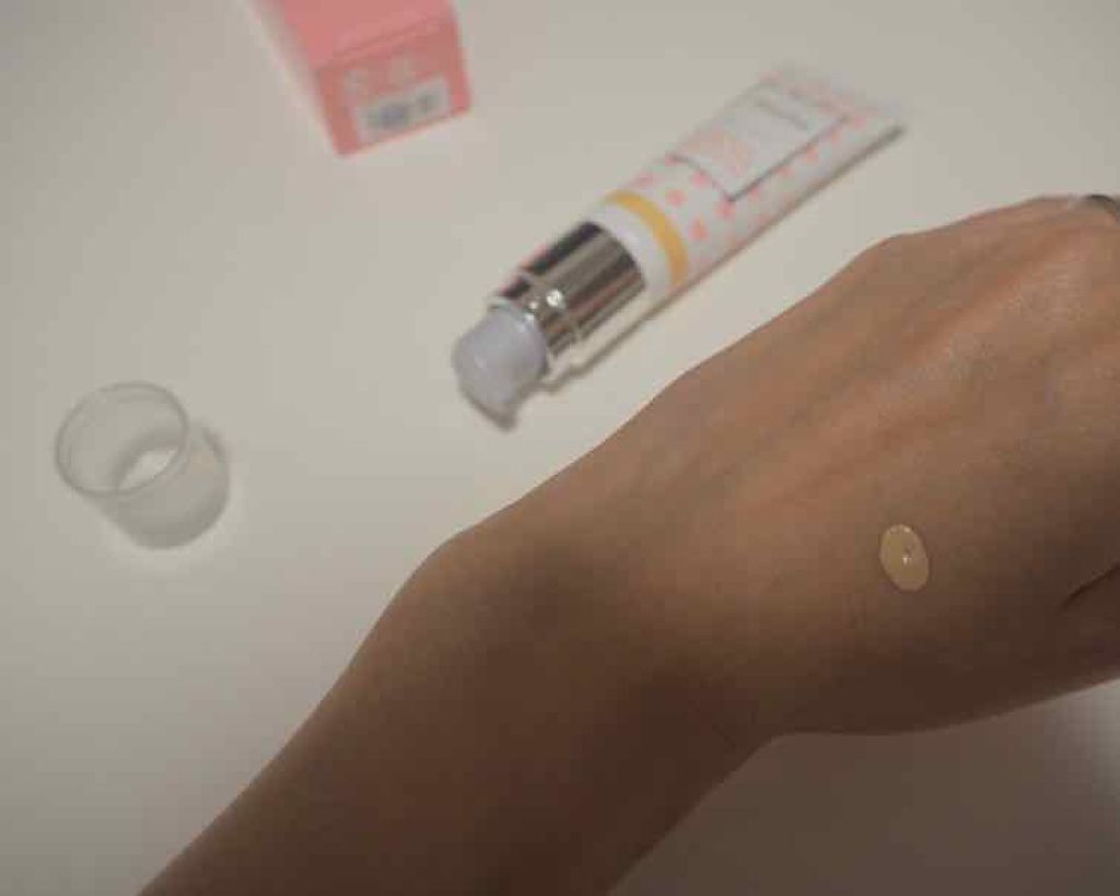 プットオンアハッピーフェイス ティンティド モイスチュアライザー/Awake/CCクリームを使ったクチコミ（1枚目）