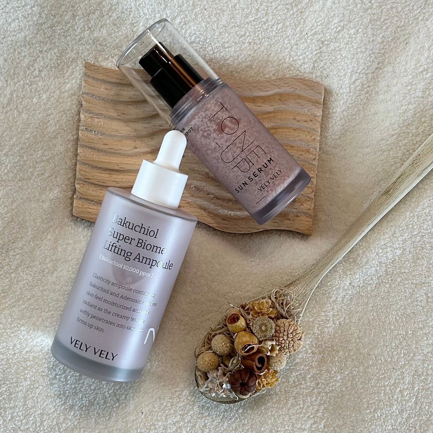 ビタミントーンアップサンセラム/VELY VELY/日焼け止めローションを使ったクチコミ(1枚目)