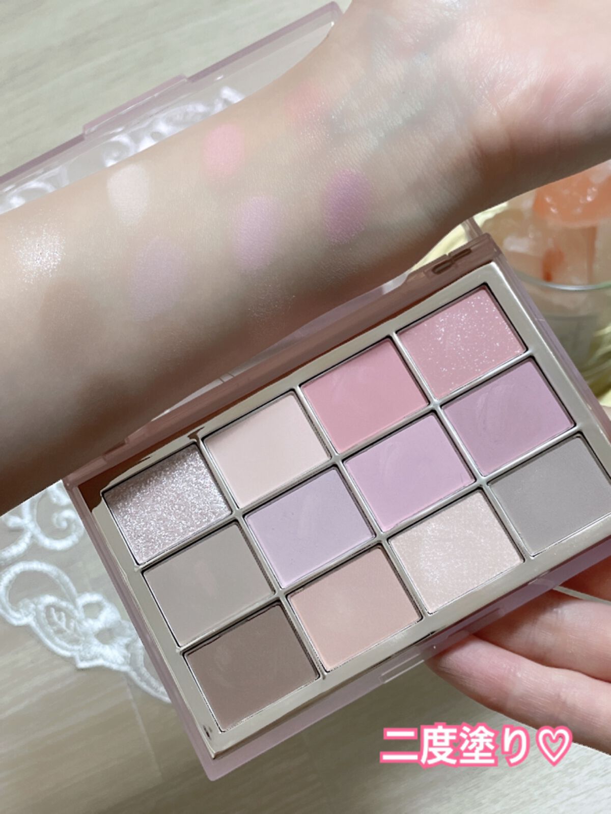 ソフトブラーリングアイパレット/wakemake/アイシャドウパレットを使ったクチコミ(4枚目)