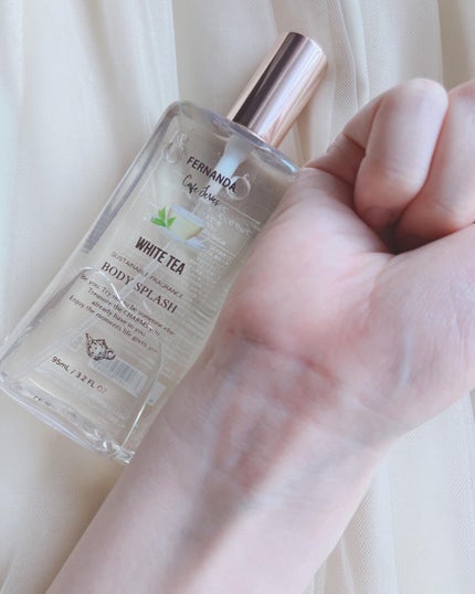 フレグランスボディスプラッシュ(ホワイトティー)/フェルナンダ/香水(その他)を使ったクチコミ(3枚目)
