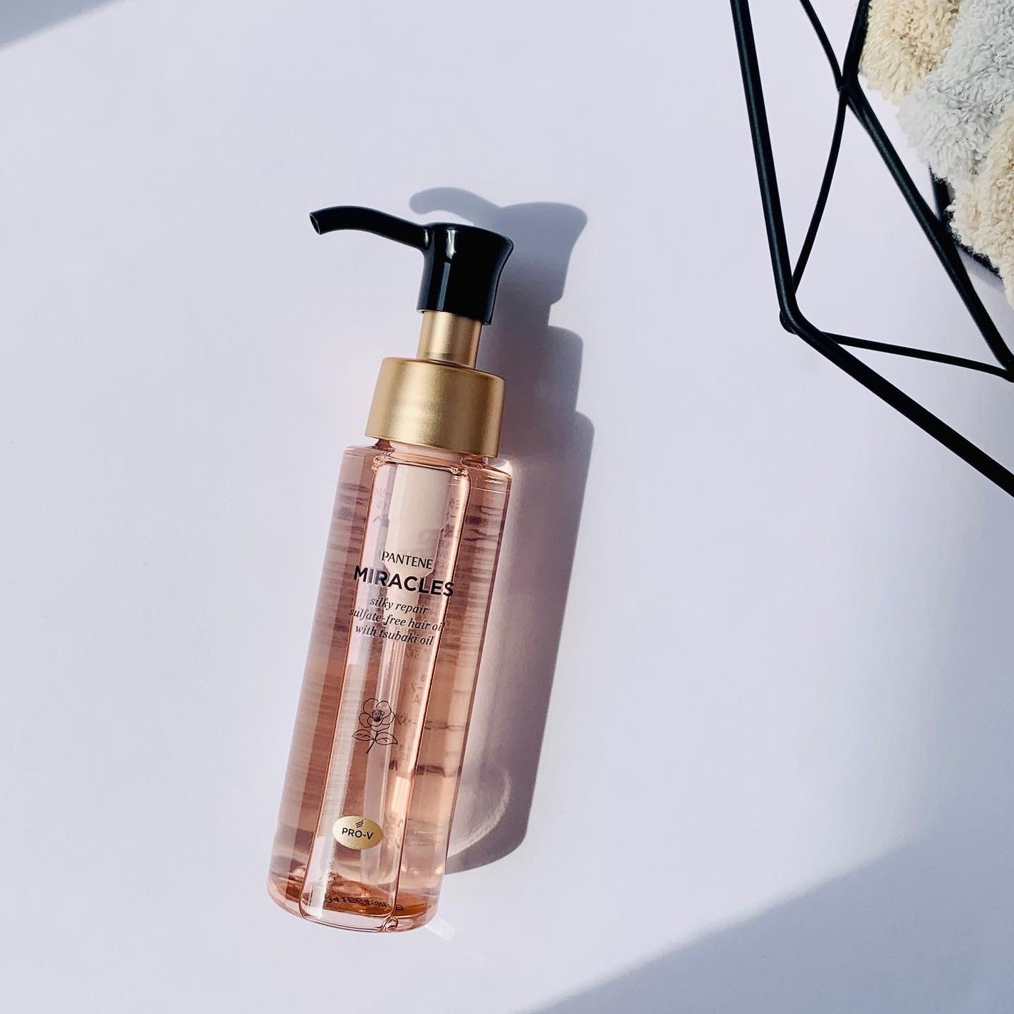 ミラクルズ シルキーリペア 洗い流さないトリートメント/パンテーン/ヘアオイルを使ったクチコミ(1枚目)