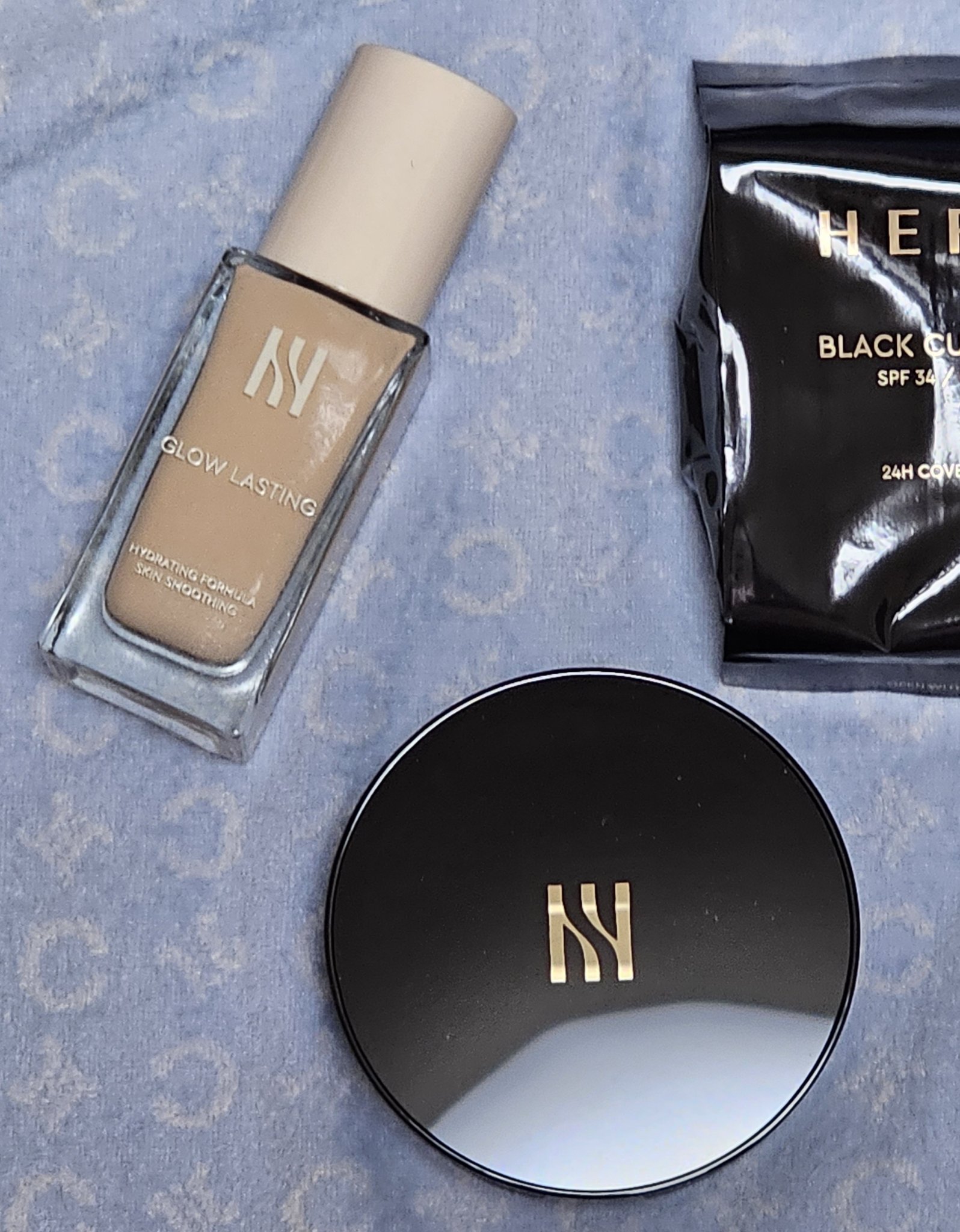 グロウ ラスティング ファンデーション/HERA/リキッドファンデーションを使ったクチコミ（1枚目）