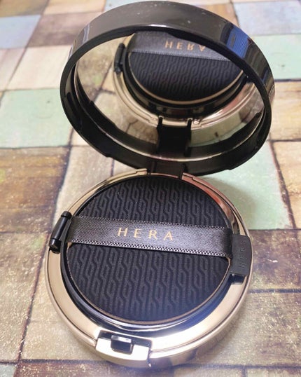 ブラック クッション/HERA/クッションファンデーションを使ったクチコミ(2枚目)