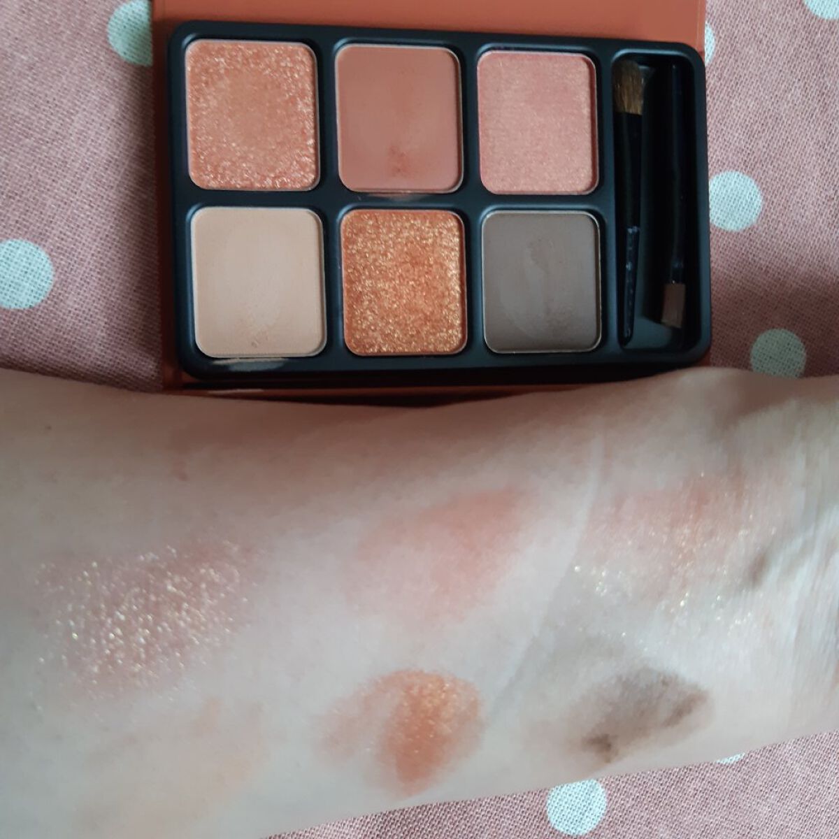 アイカラーパレット/heme/アイシャドウパレットを使ったクチコミ(2枚目)