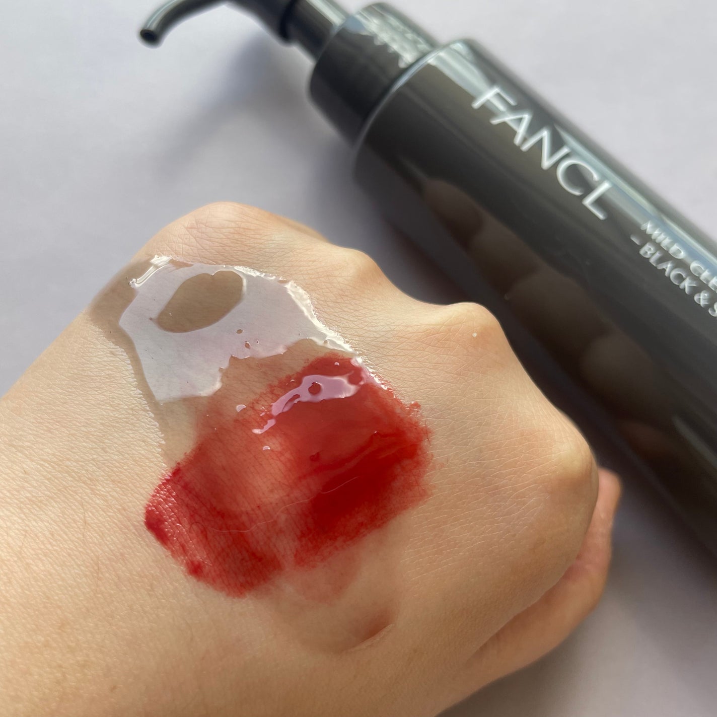 マイルドクレンジング オイル〈ブラック&スムース〉/ファンケル/オイルクレンジングを使ったクチコミ(3枚目)