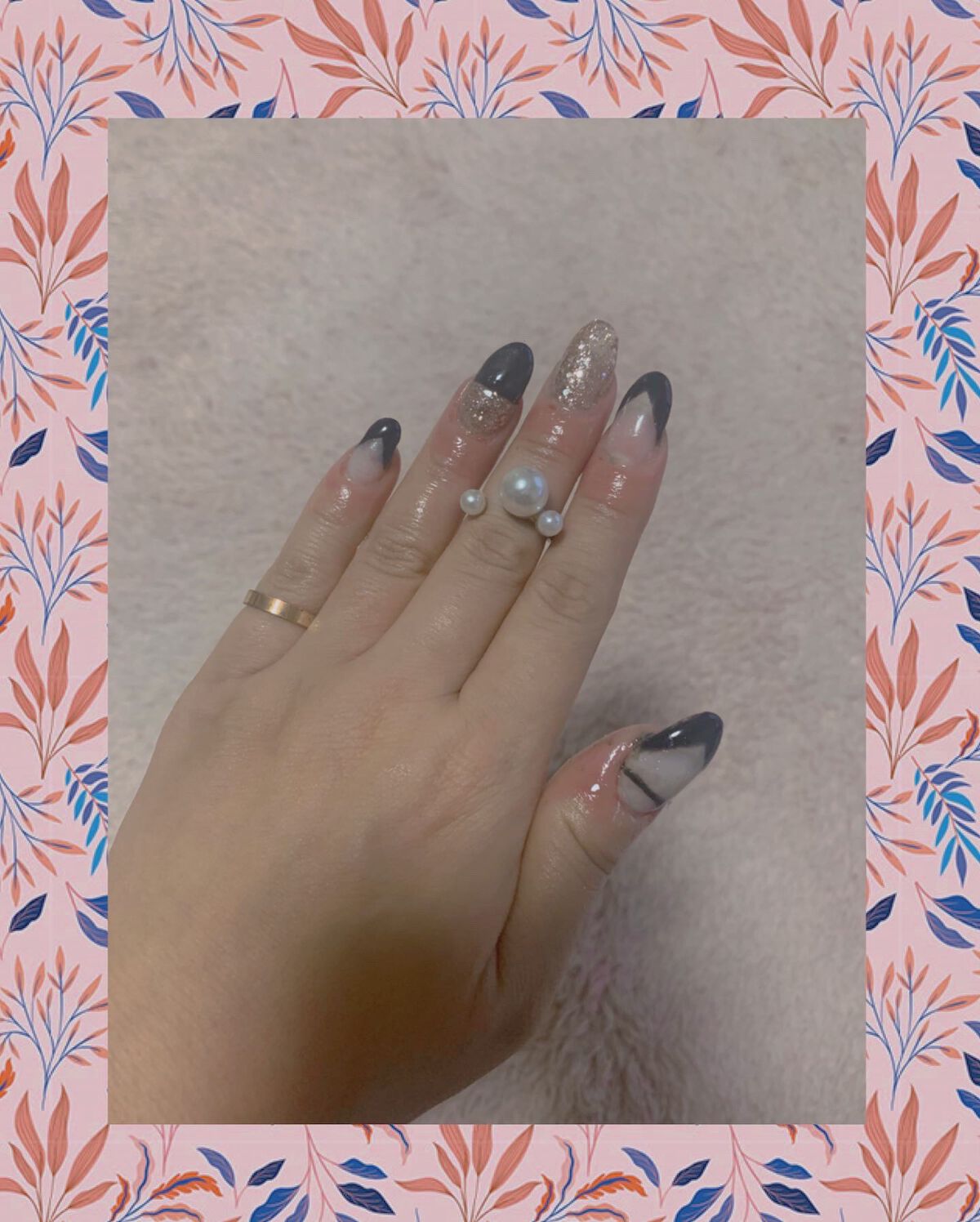 You on LIPS 「セルフネイル💅💅今回は、三色使ってのネイルしましたぁ✨✨秋っぽ..」(3枚目)