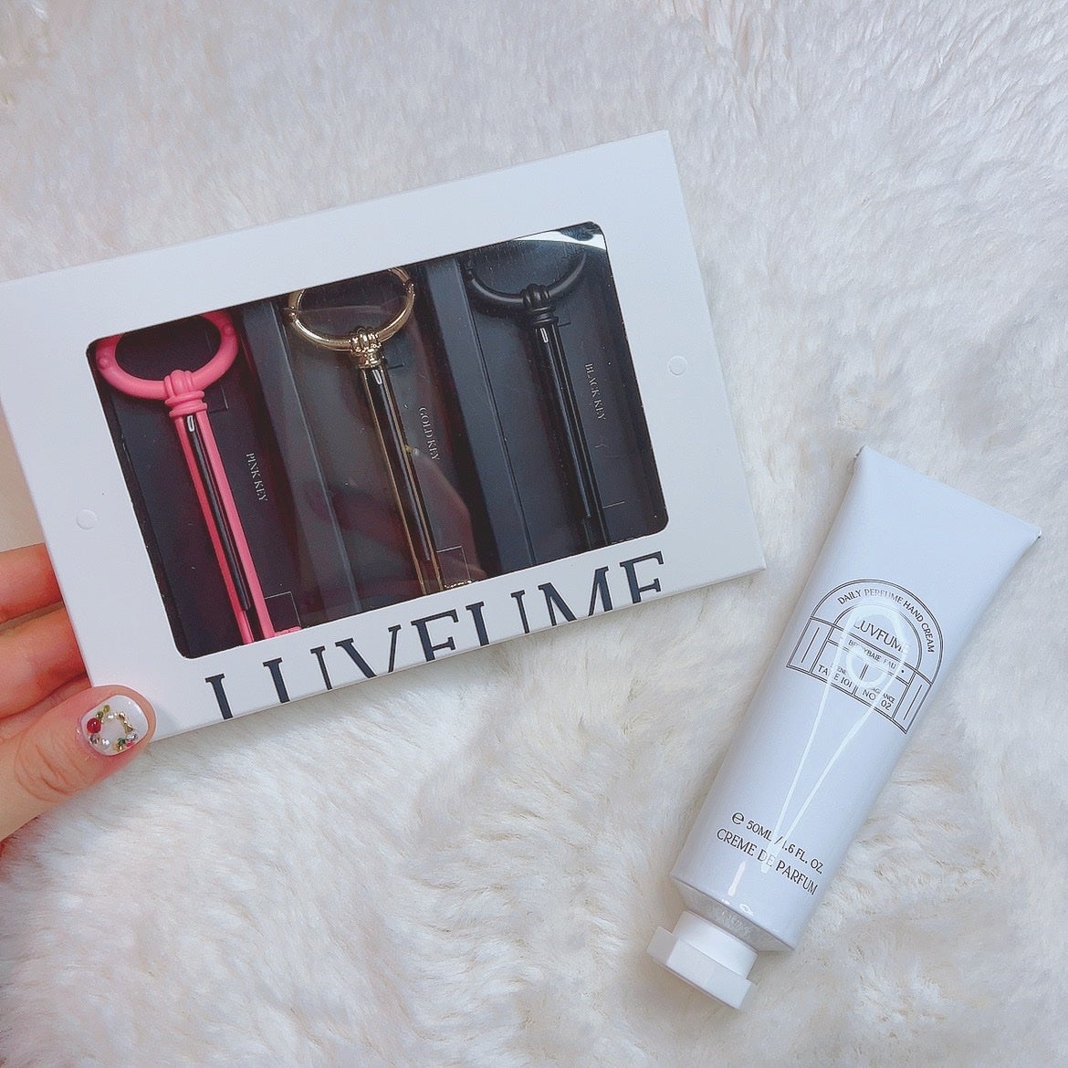 ã«ã³ã ðž on LIPS ããã³ãã¯ãªãŒã ã¶ãäžããðïž/LUVFUMEâïžBLANCLE..ãïŒ3æç®ïŒ