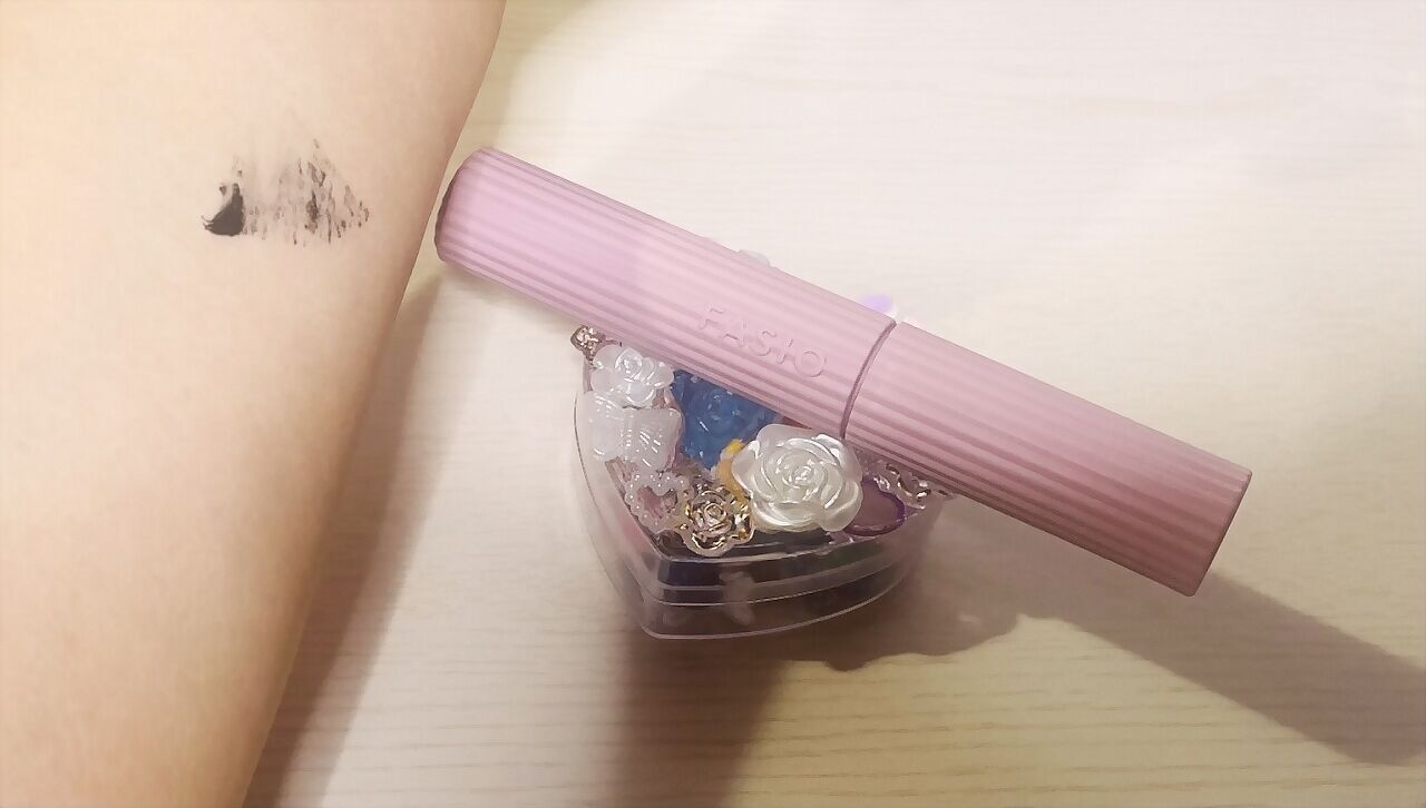 まつパ級 フィルム マスカラ (ロング&ボリューム)/FASIO/マスカラを使ったクチコミ(6枚目)