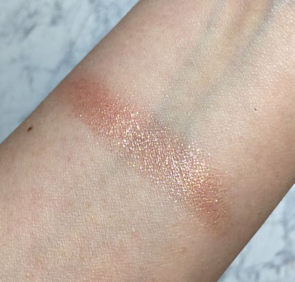 プリズム エアー シャドウ/CLIO/単色アイシャドウを使ったクチコミ(3枚目)