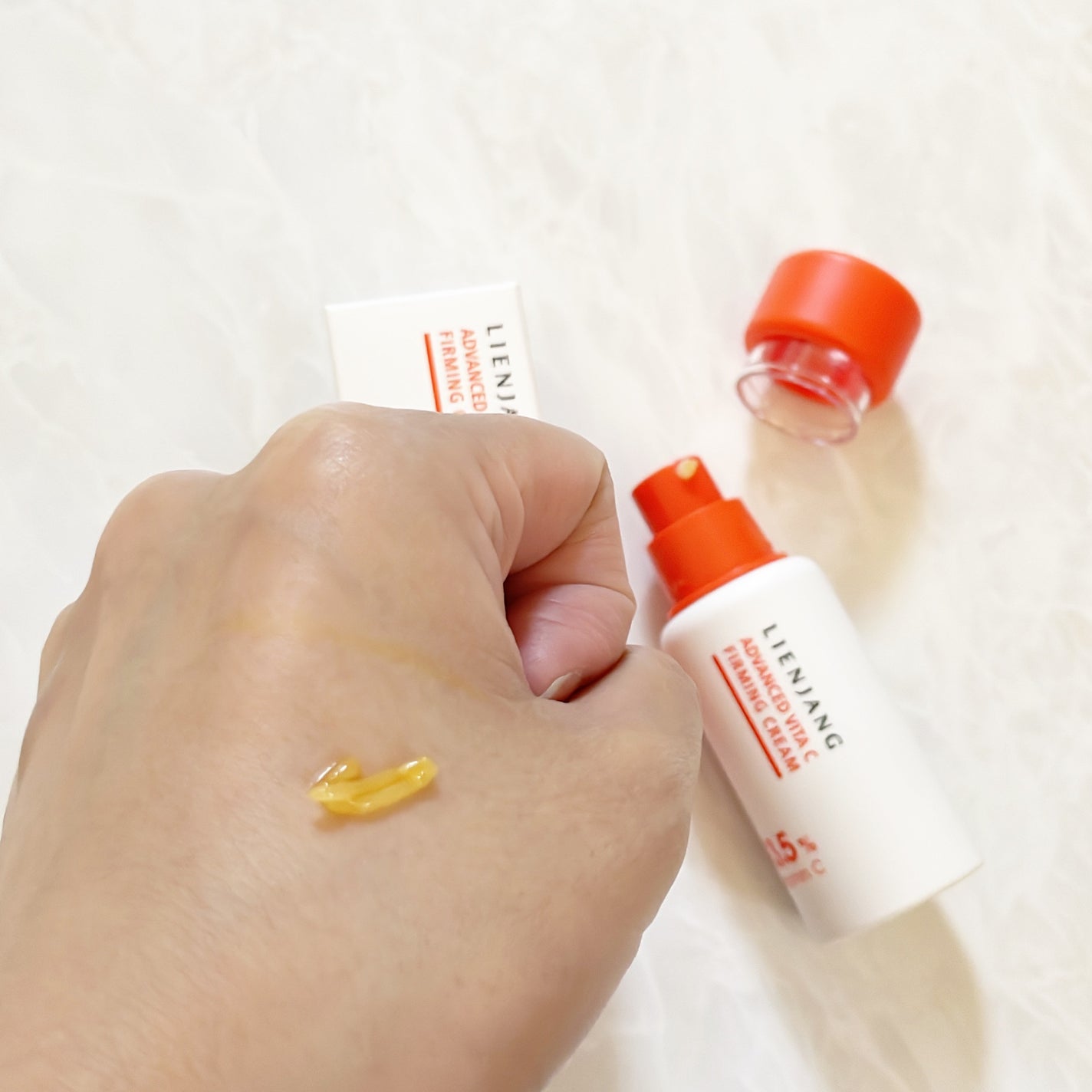 アドバンスド ビタC ファーミングクリーム 13.5/リエンジャン/フェイスクリームを使ったクチコミ(3枚目)