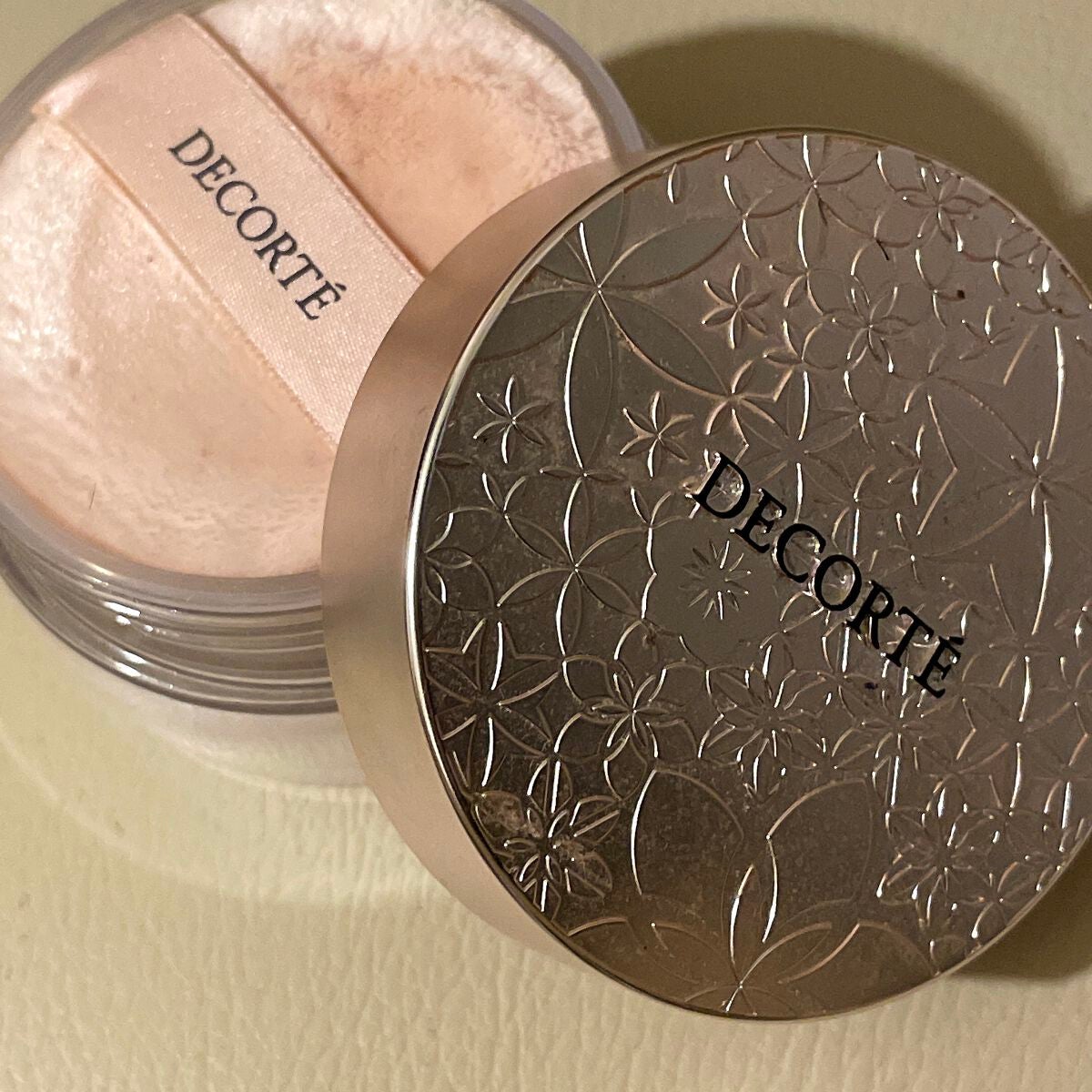 フェイスパウダー/DECORTÉ/ルースパウダーを使ったクチコミ(1枚目)