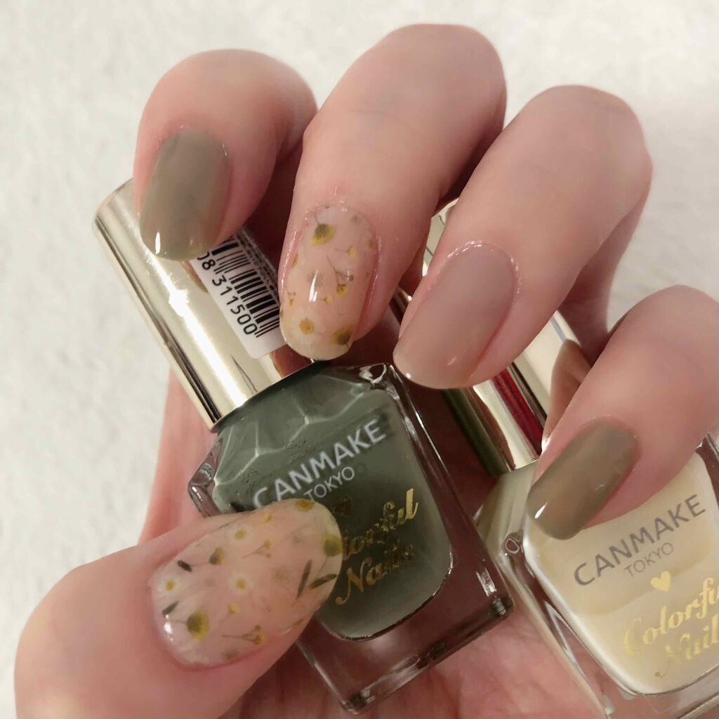 カラフルネイルズ/キャンメイク/マニキュアを使ったクチコミ(1枚目)