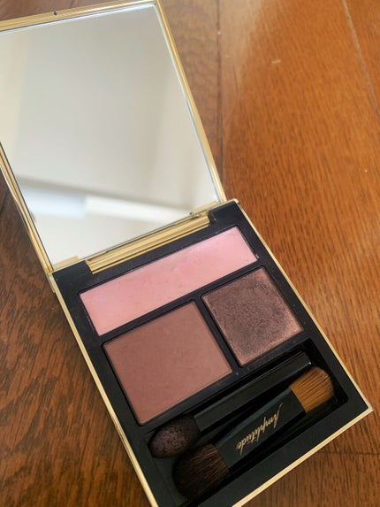 コンスピキュアス アイズ/Amplitude/アイシャドウパレットを使ったクチコミ(1枚目)