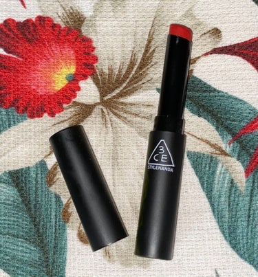 3CE SLIM VELVET LIP COLOR #TRUE RED/3CE/口紅を使ったクチコミ（2枚目）