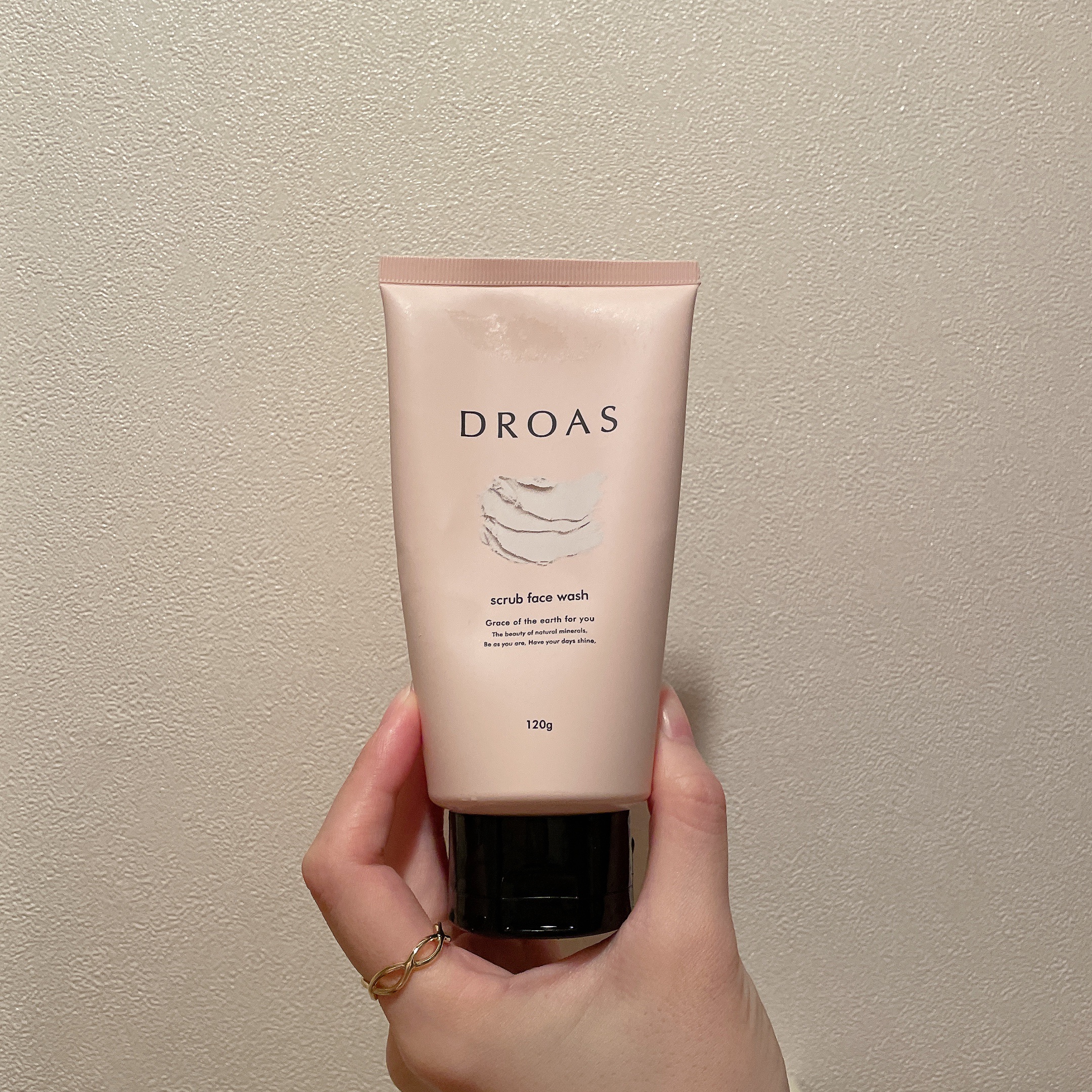 クレイマイルドスクラブウォッシュ/DROAS/スクラブ・ゴマージュを使ったクチコミ（1枚目）