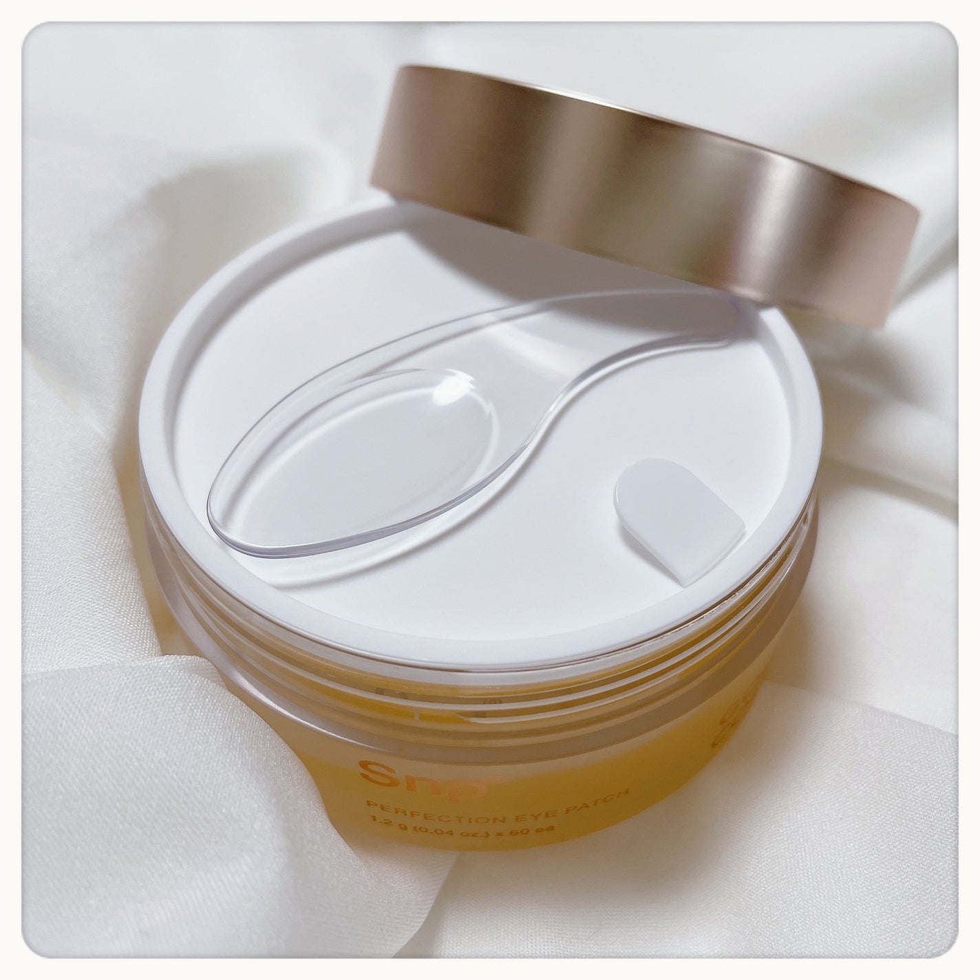 ゴールドコラーゲンパーフェクションアイパッチ/SNP/シートマスク・パックを使ったクチコミ(3枚目)