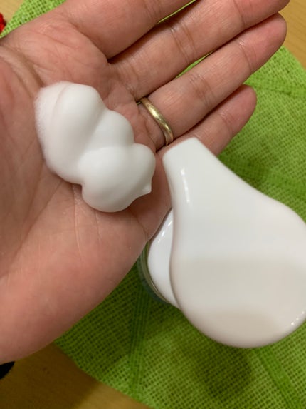 ビューティモイスチャー クリーミー泡洗顔料/ダヴ/泡洗顔を使ったクチコミ(2枚目)