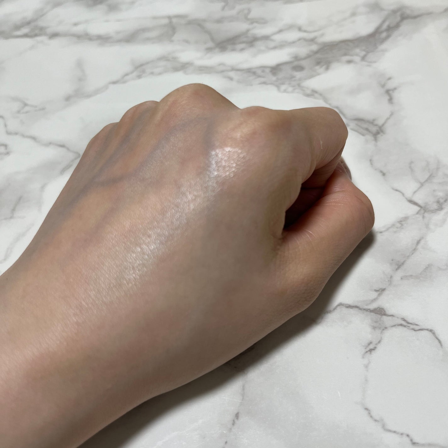 コラーゲンモイスチャーSUNマルチバーム/DERMASHARE/日焼け止めスティックを使ったクチコミ(3枚目)