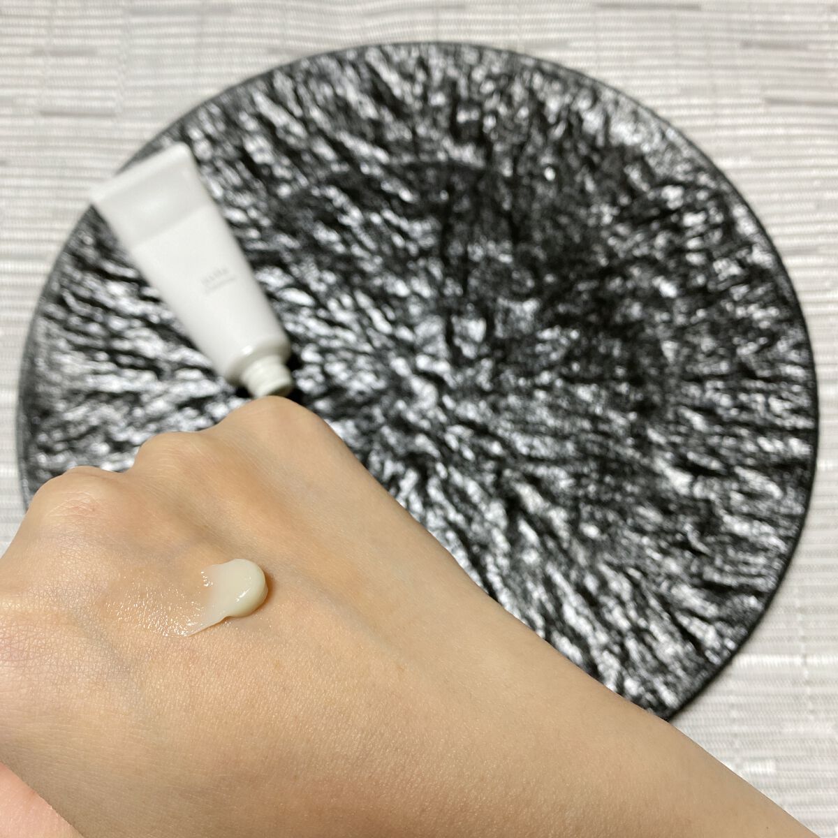 jote ♭2(フラット2)Hand Cream 《金木犀の香り》/jote/ハンドクリームを使ったクチコミ(3枚目)