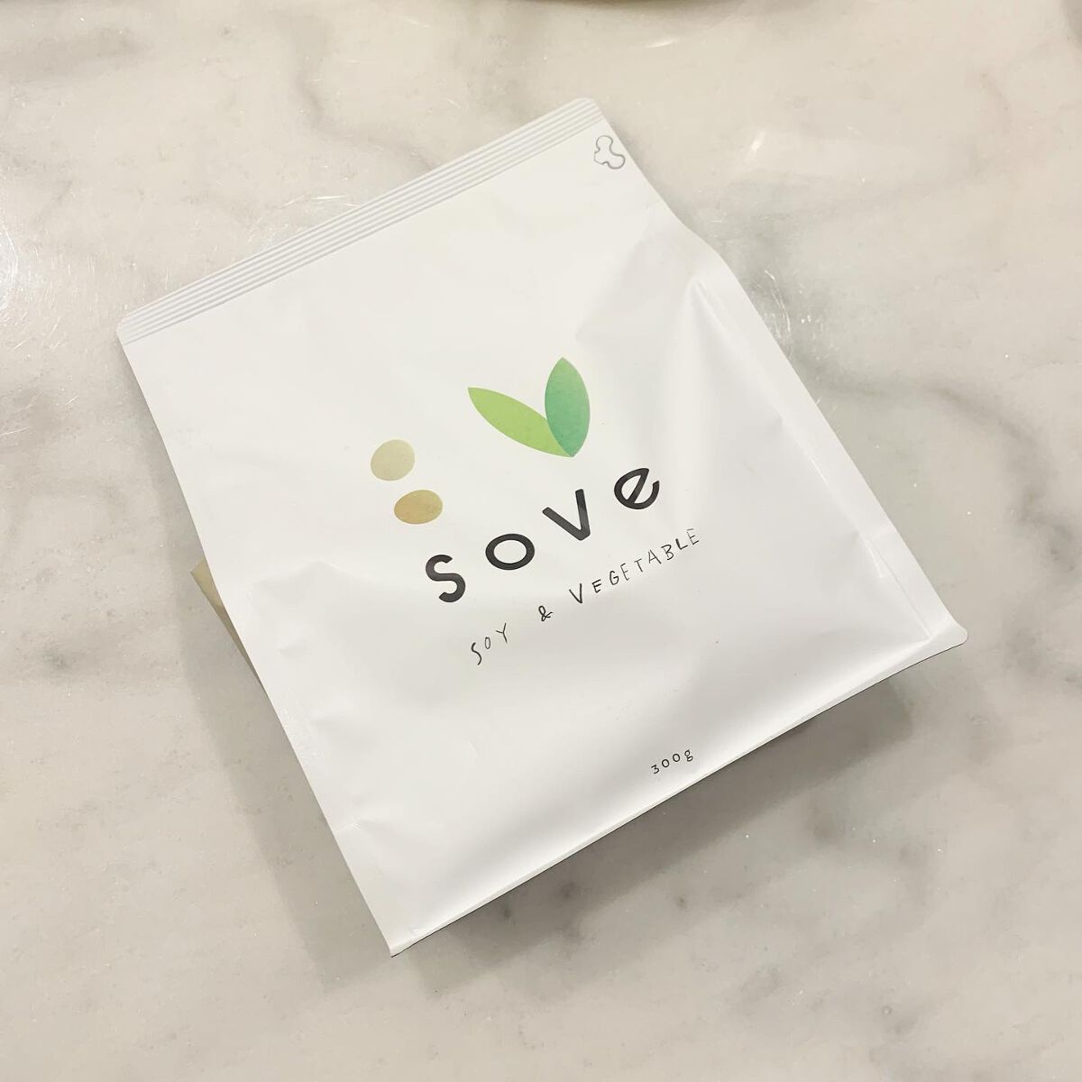 ズボラコスメヲタクちゃん on LIPS 「\SOVEシリアル/たんぱく質と食物繊維がたっぷり含まれている..」(1枚目)