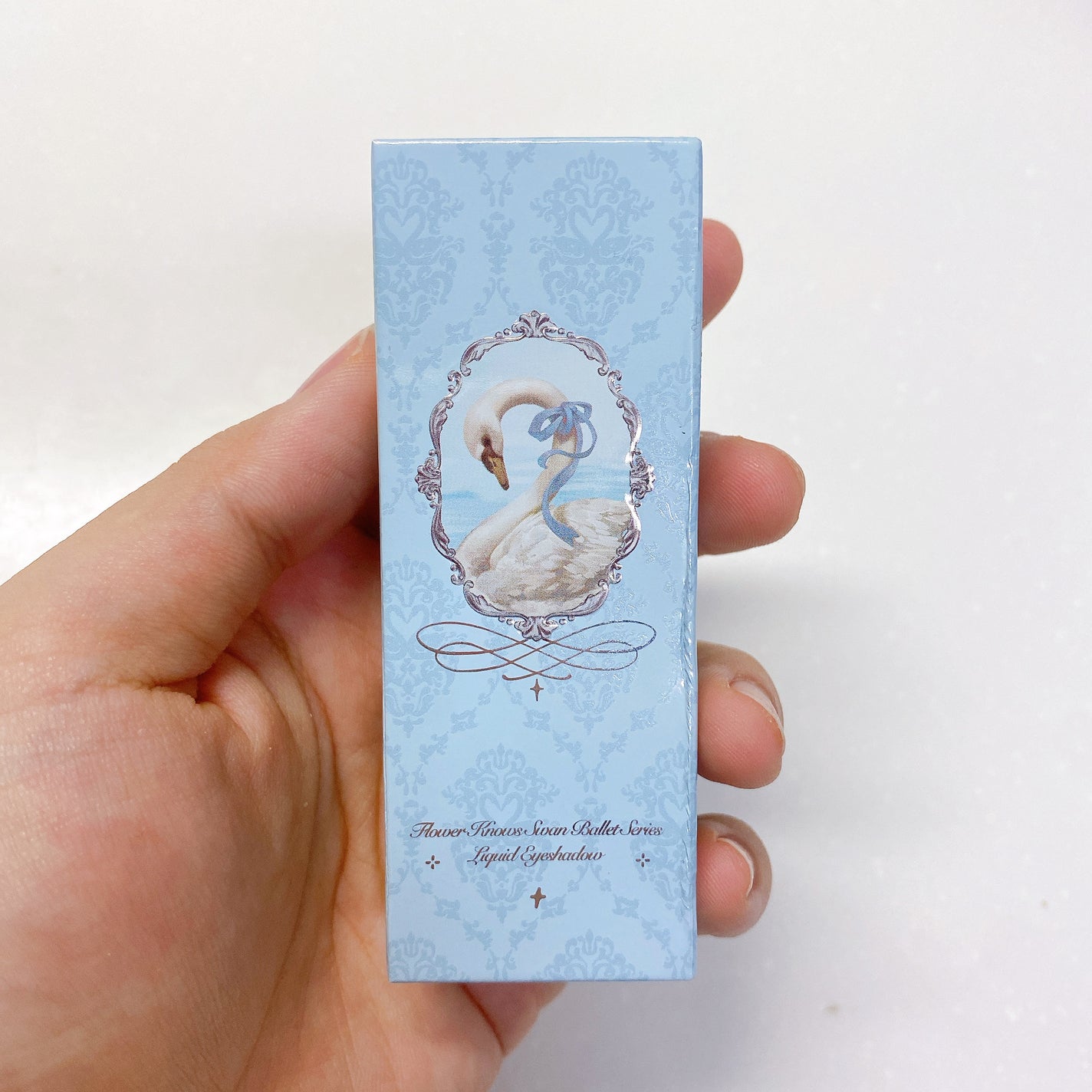 フラワーノーズ スワンバレエシリーズ リキッドアイシャドウ/FlowerKnows/リキッドアイシャドウを使ったクチコミ(2枚目)
