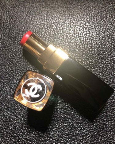 CHANEL
ルージュココフラッシュ78

○ラメ感が綺麗
○シアーな発色
○うるうるな唇になる
○グロスいらず
○スルスル塗れる
○乾燥しない

色持ちはあまり良くないので食べたり飲んだりするととれま