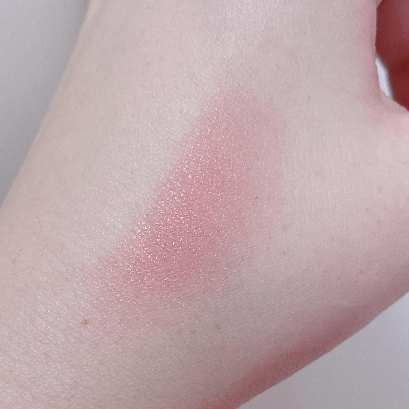 ミニュム リボンパウダーチーク/minum/パウダーチークを使ったクチコミ（3枚目）