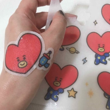 MEDIHEAL BT21 l MEDIHEAL TATA ポイントパッチのクチコミ「BTSとメディヒールのコラボ商品！
TATA フェイスポイントマスク 4シート入
ブックマーク.....」（3枚目）